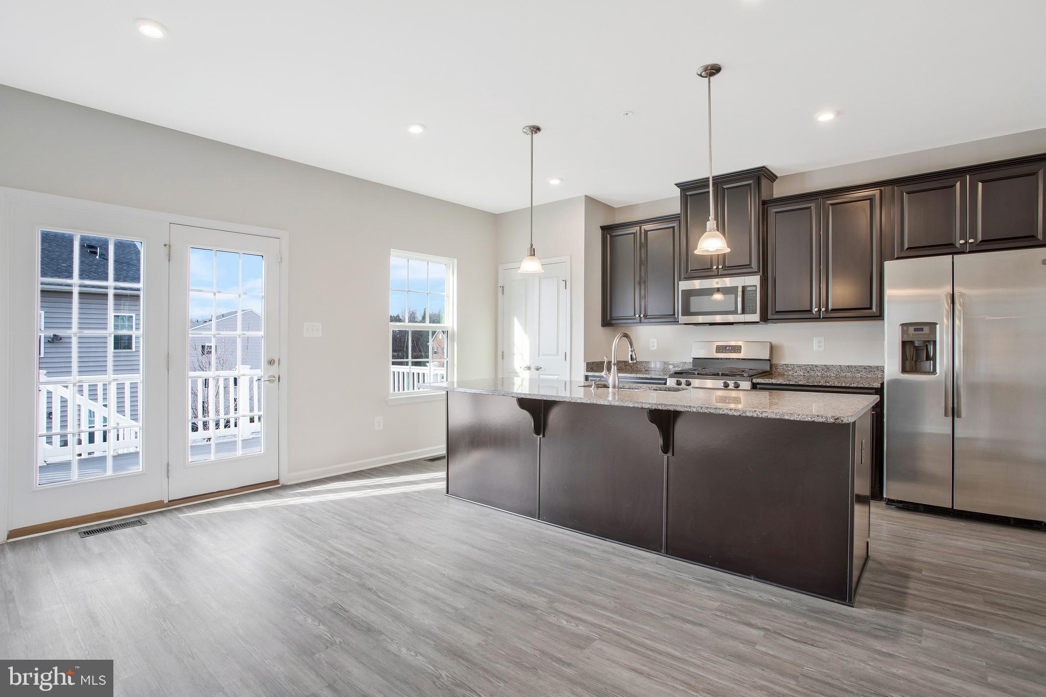 HIGHGATE VILLAGE - Residential