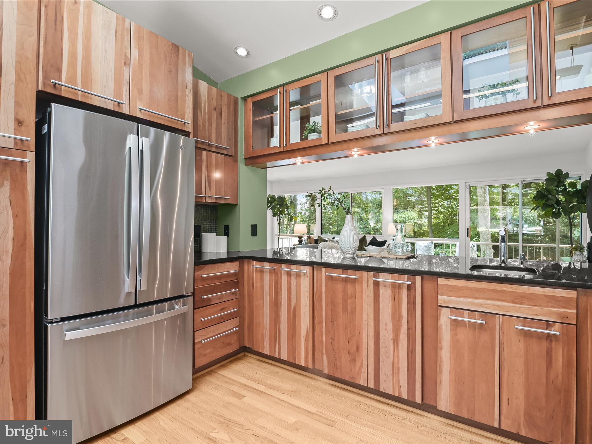 CARDEROCK SPRINGS - Residential