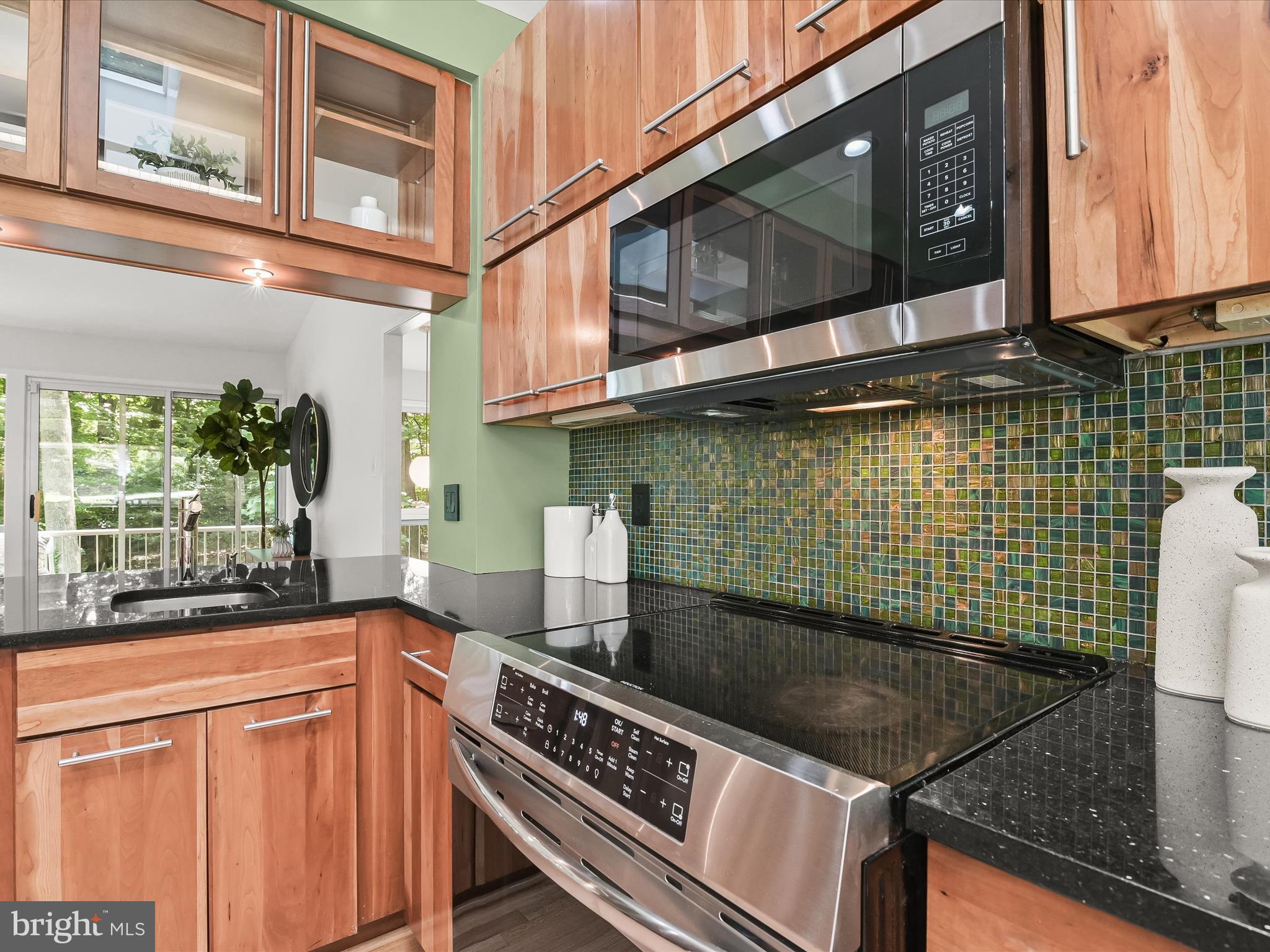 CARDEROCK SPRINGS - Residential