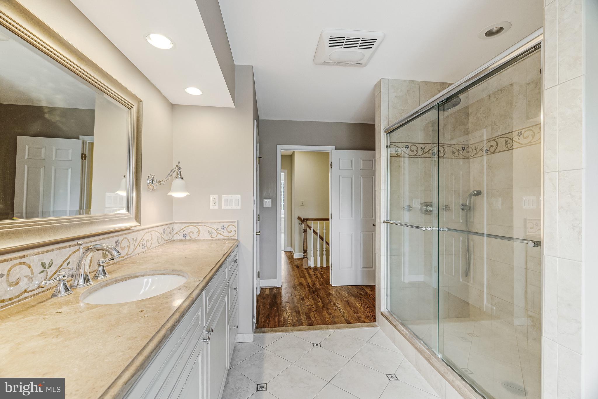 NORTH POTOMAC - Residential