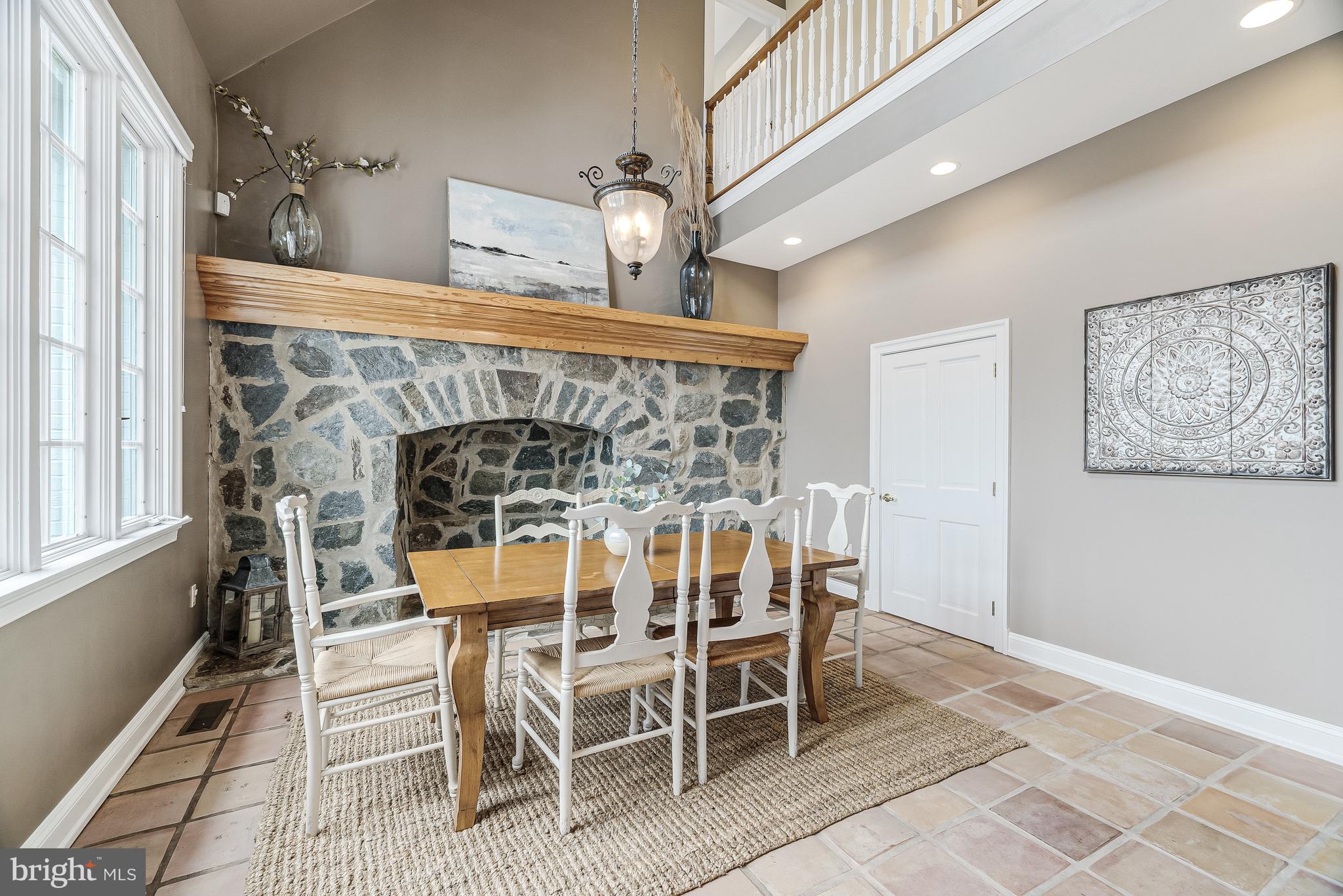 NORTH POTOMAC - Residential