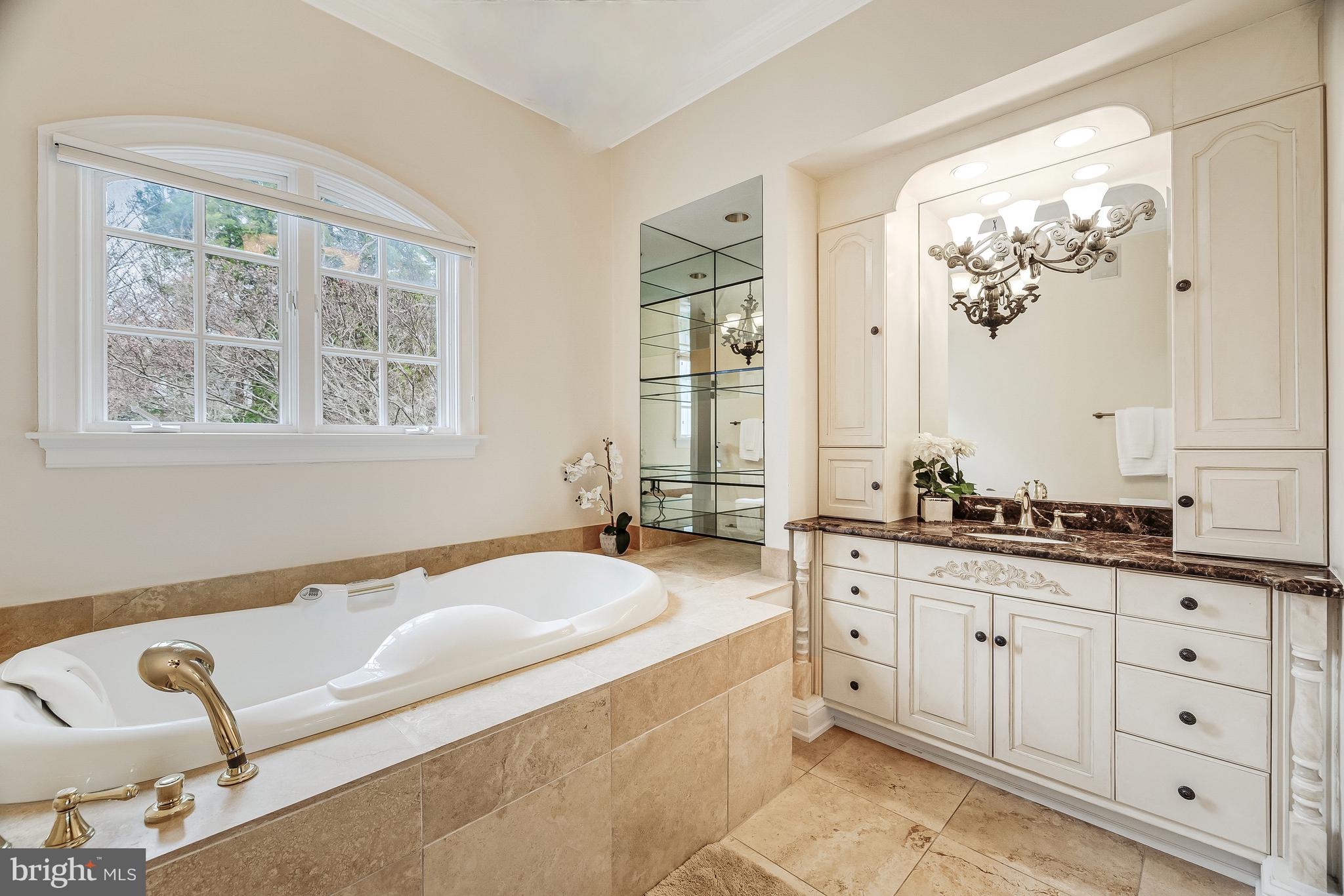 NORTH POTOMAC - Residential