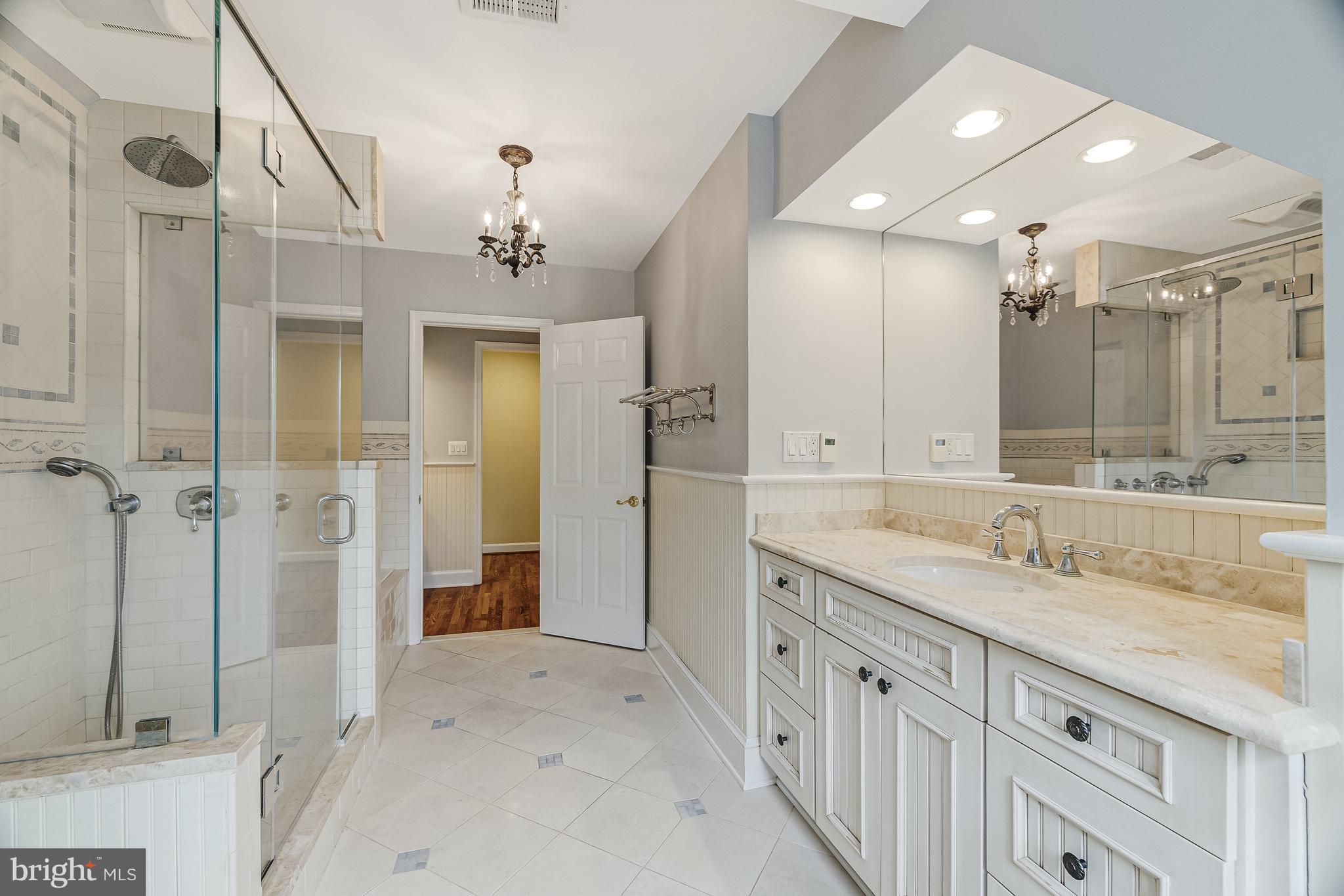 NORTH POTOMAC - Residential