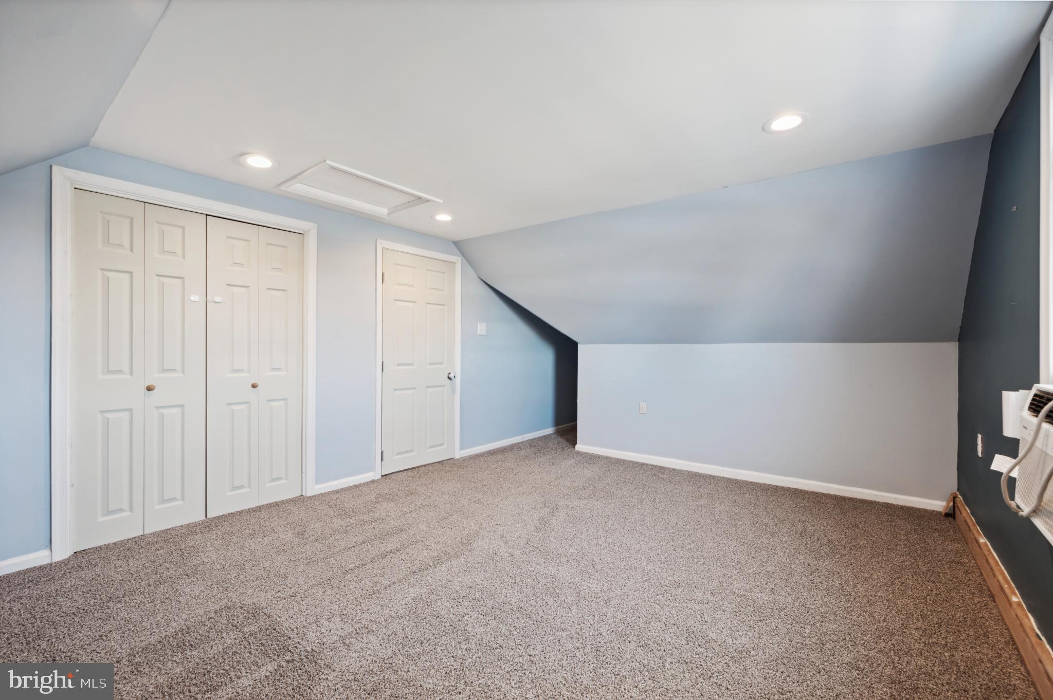 LUKENS ESTATE - Residential