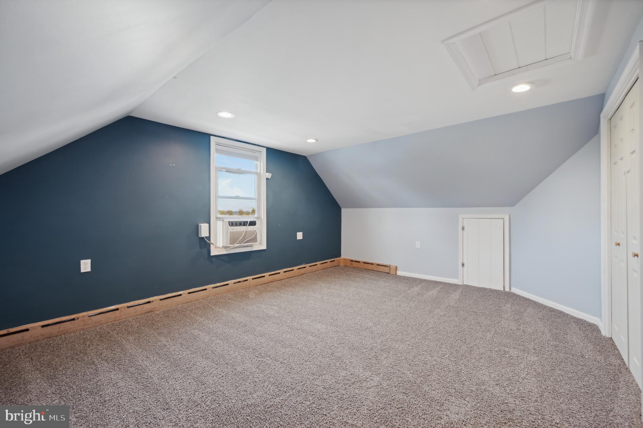 LUKENS ESTATE - Residential