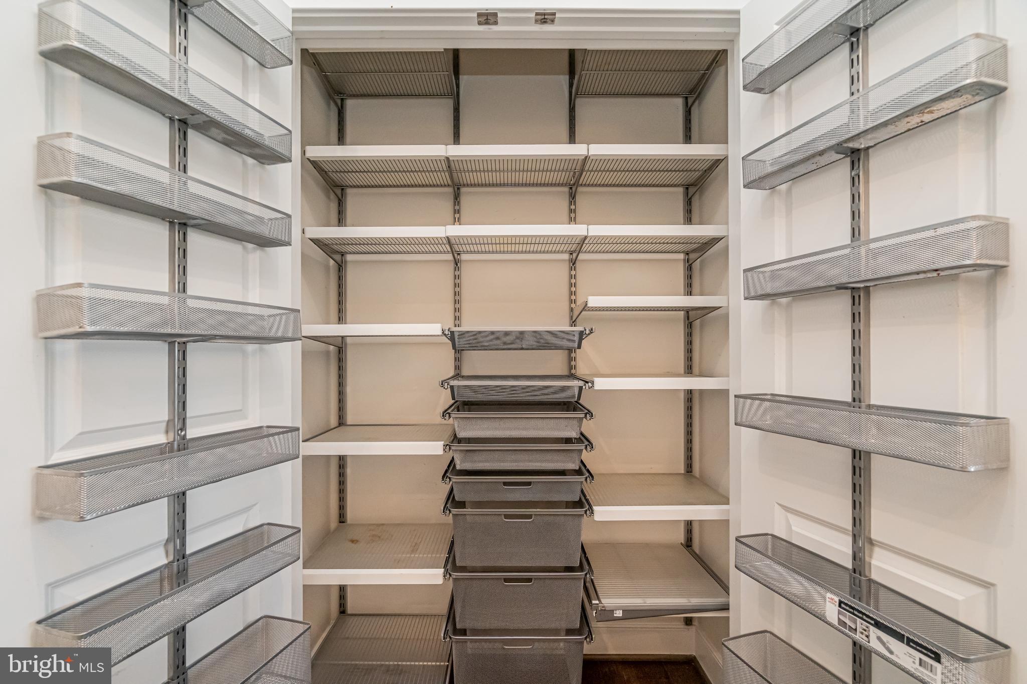 METROPARK AT ARROWBROOK - Residential