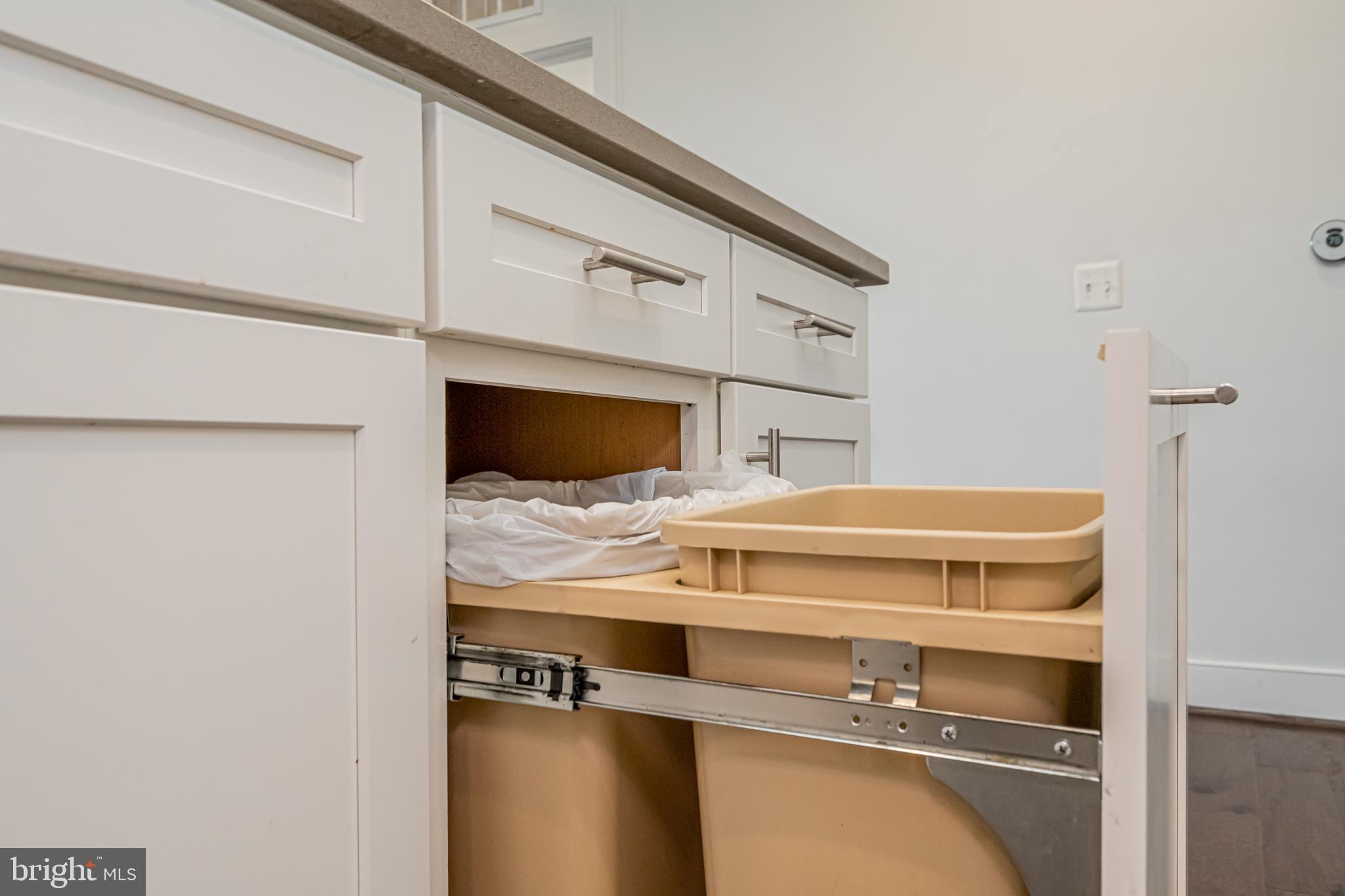 METROPARK AT ARROWBROOK - Residential