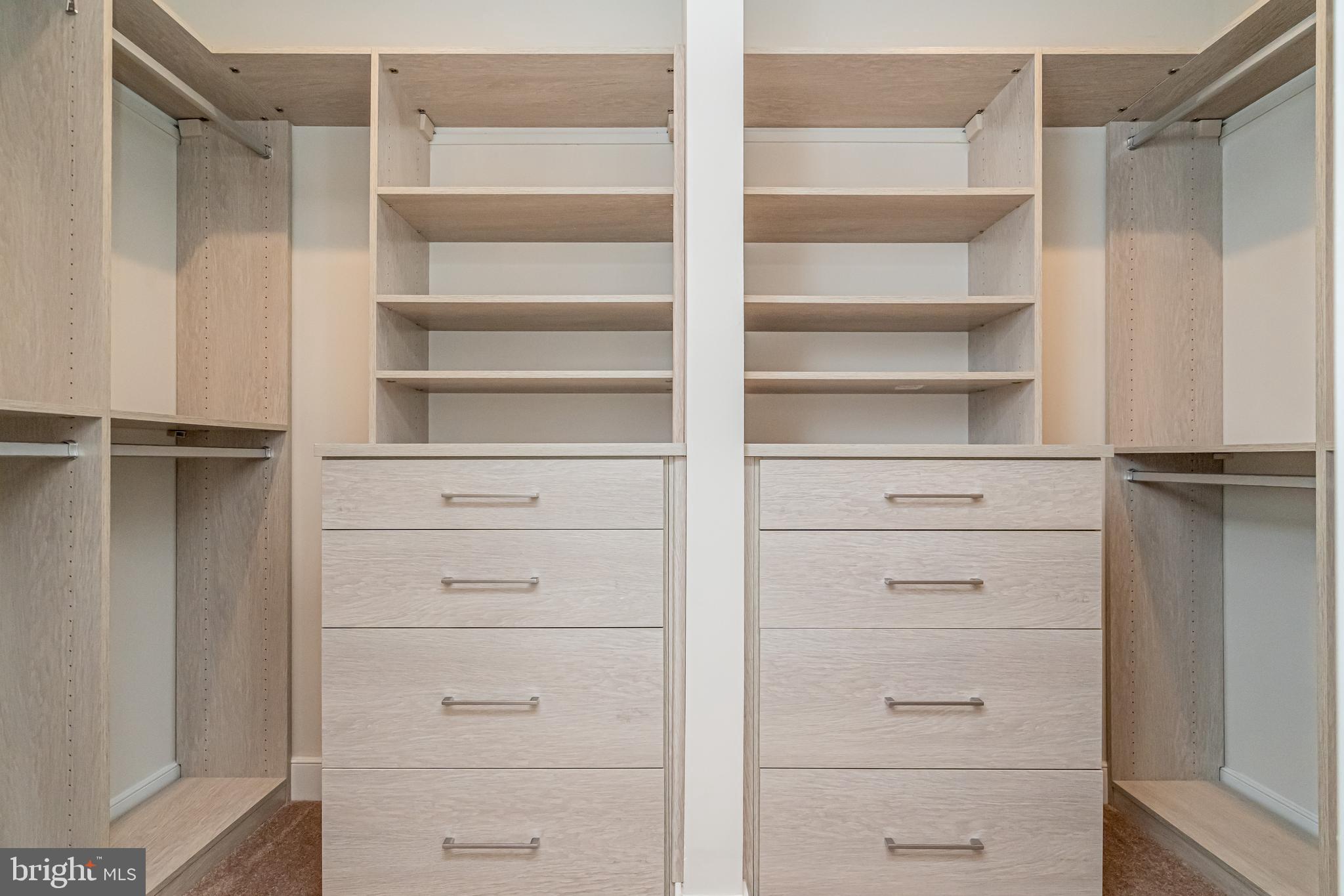 METROPARK AT ARROWBROOK - Residential