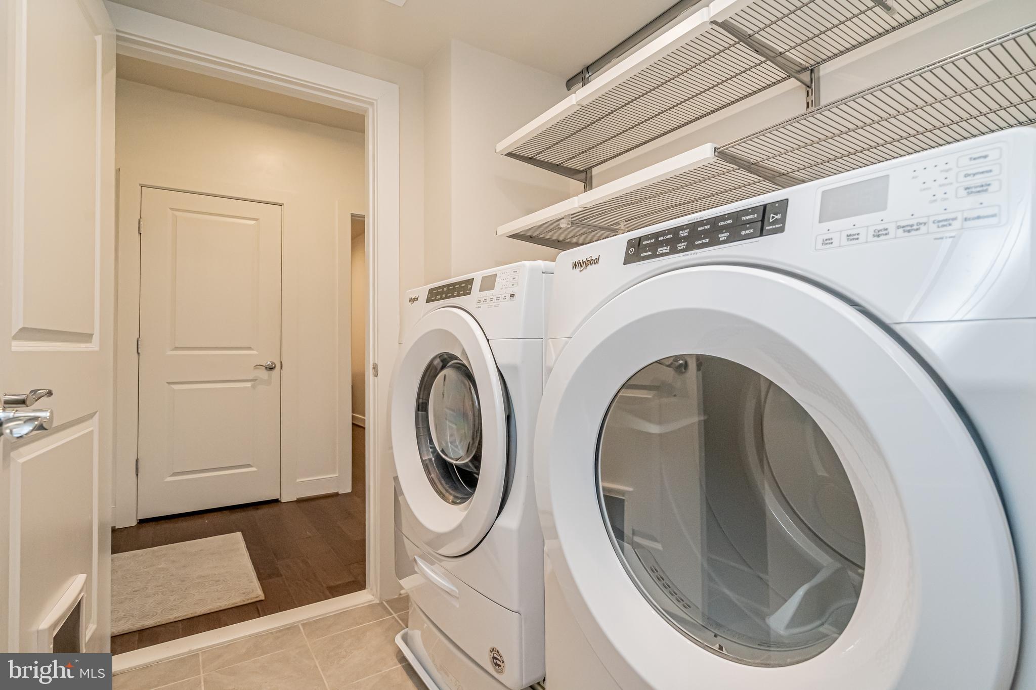 METROPARK AT ARROWBROOK - Residential