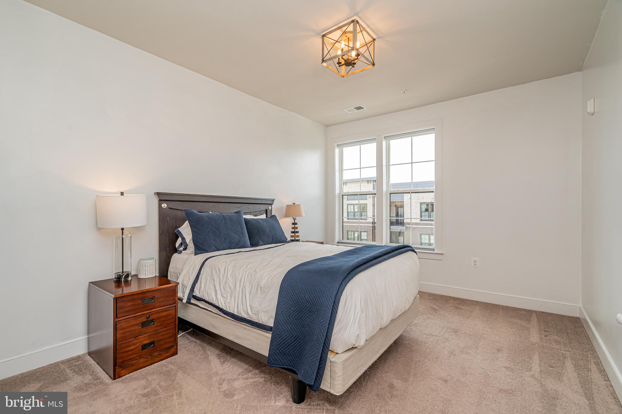 METROPARK AT ARROWBROOK - Residential