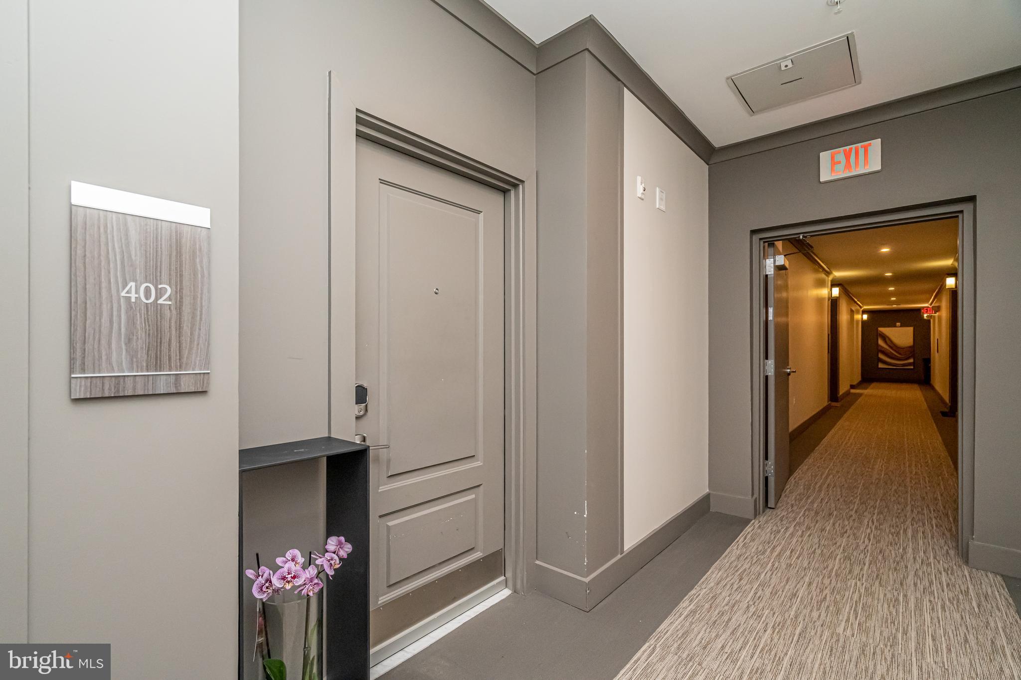 METROPARK AT ARROWBROOK - Residential