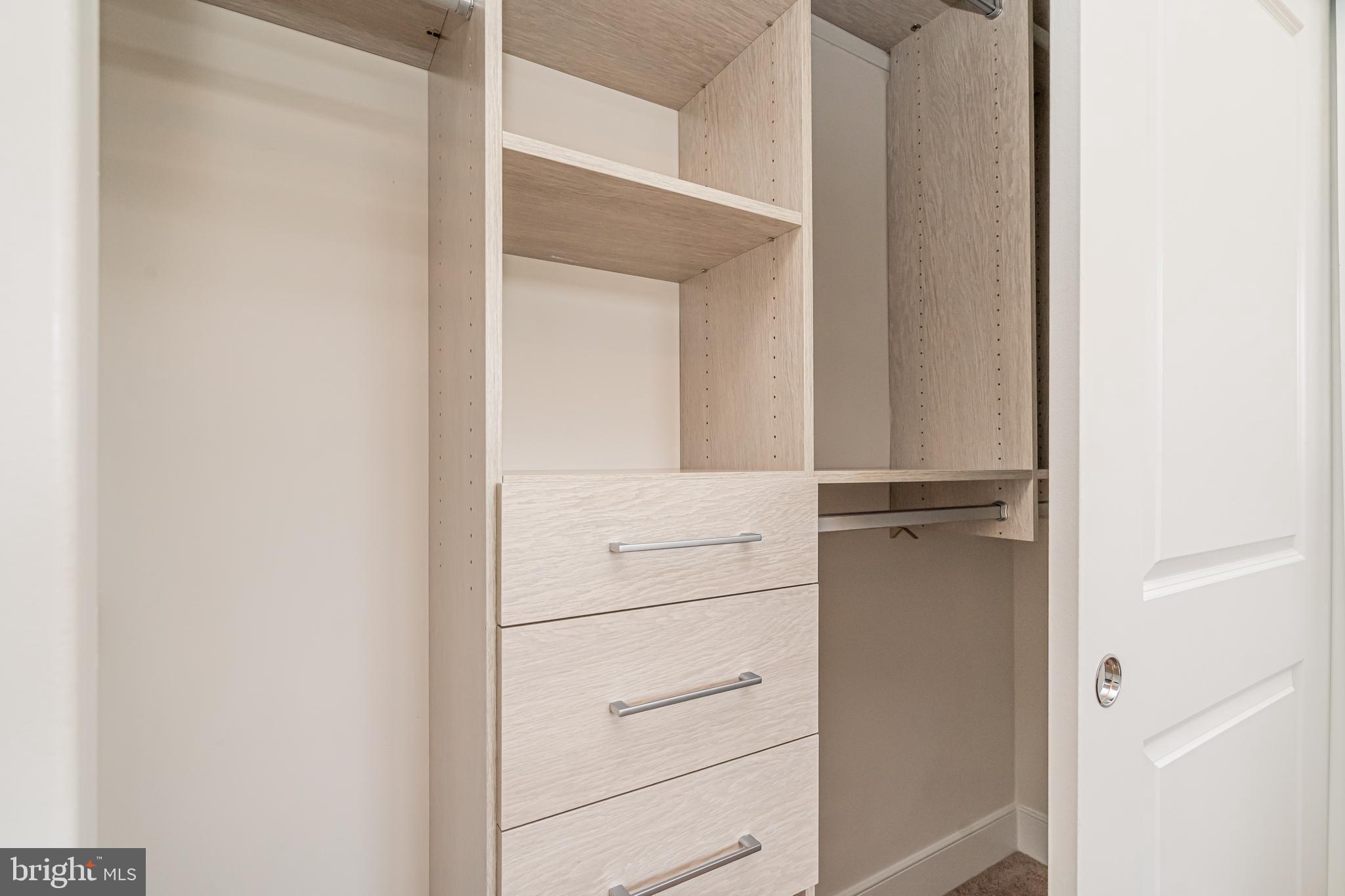 METROPARK AT ARROWBROOK - Residential