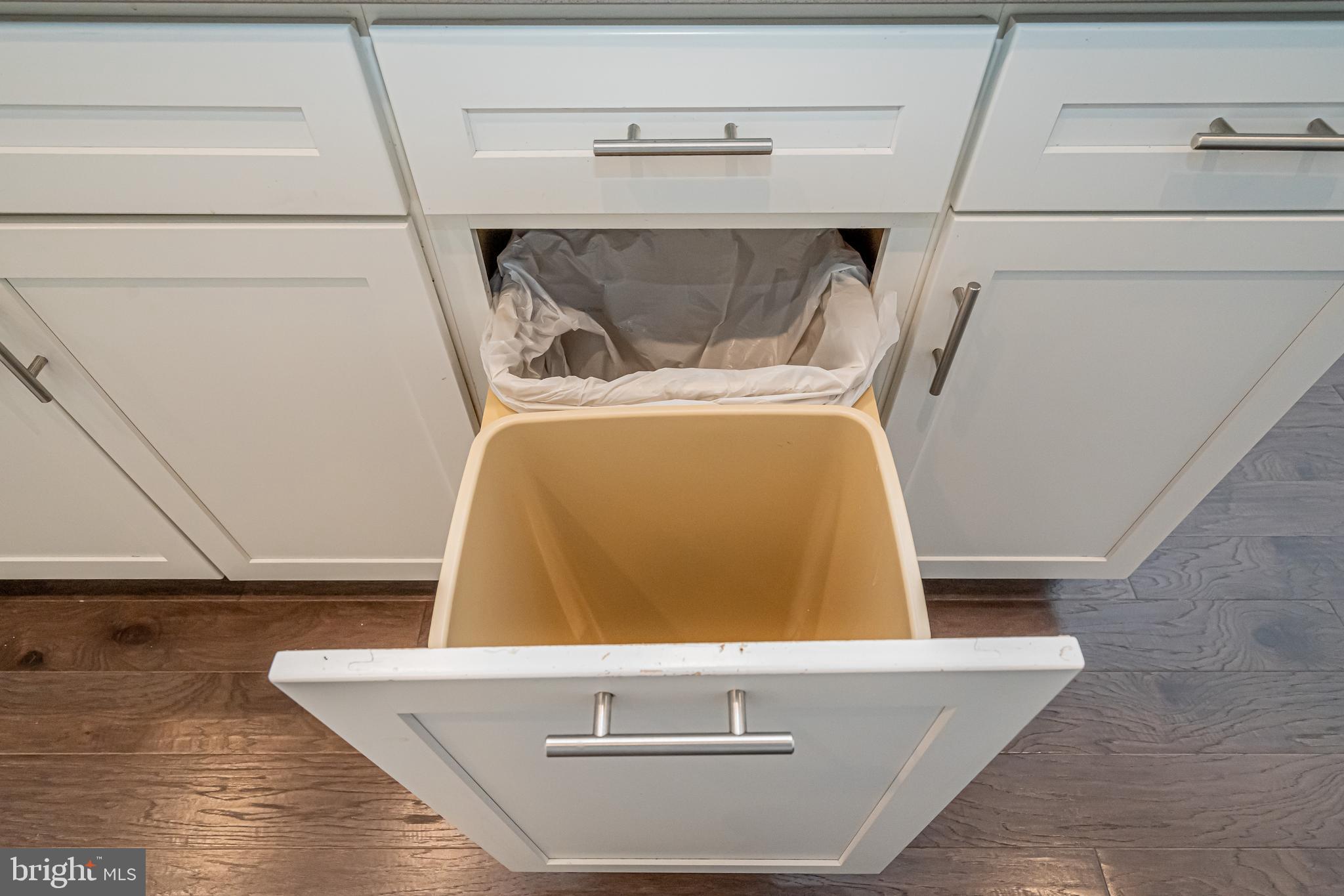 METROPARK AT ARROWBROOK - Residential