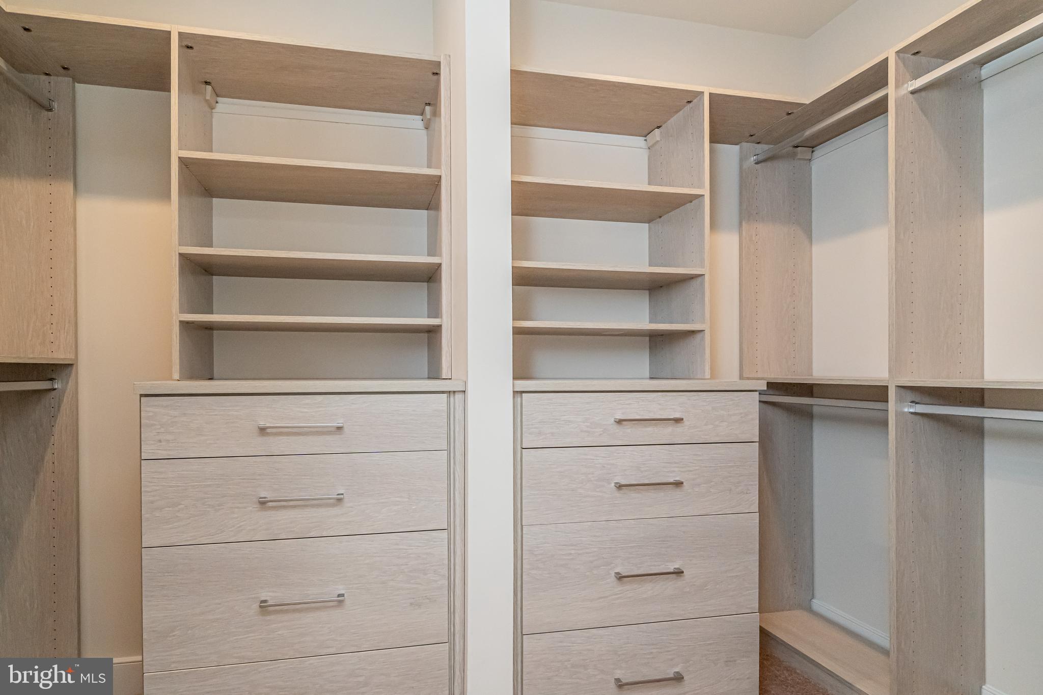 METROPARK AT ARROWBROOK - Residential