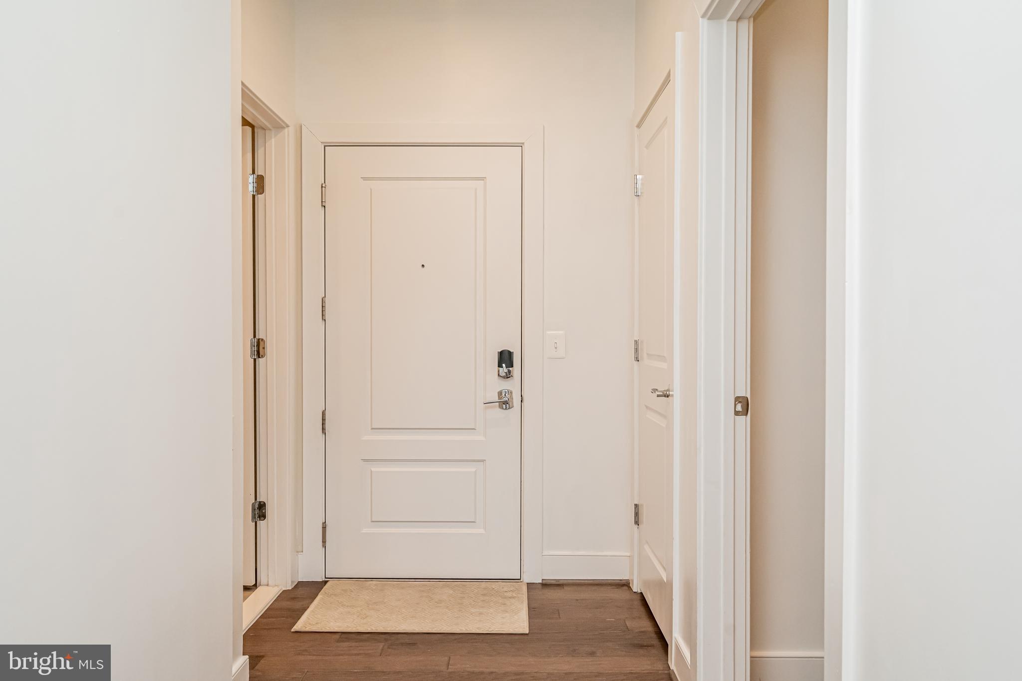 METROPARK AT ARROWBROOK - Residential