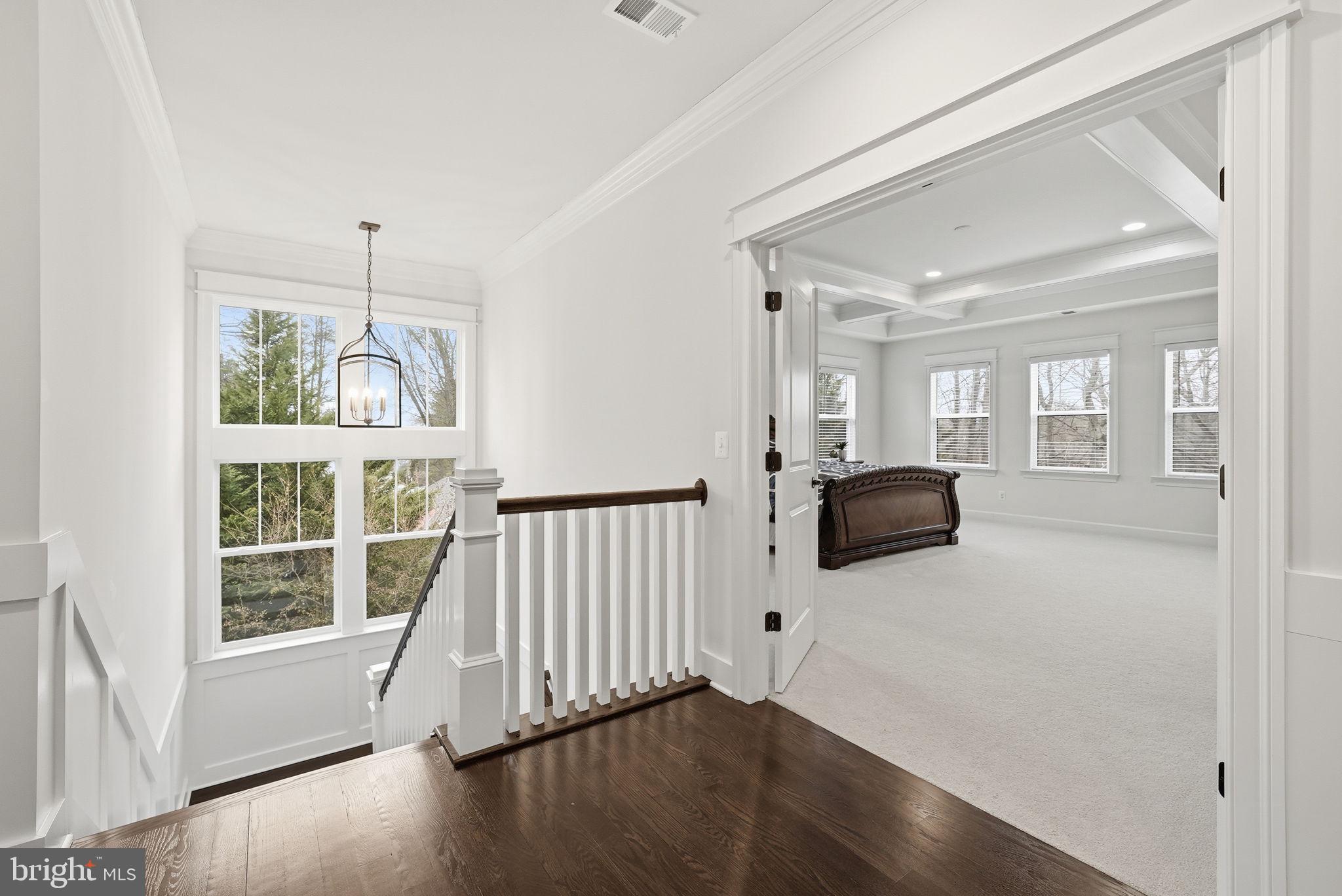 OAKCREST - Residential