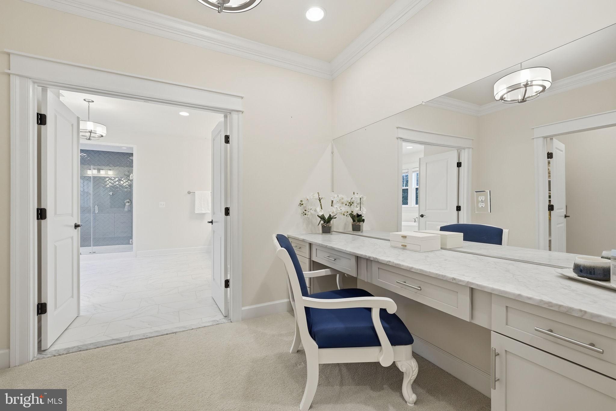 OAKCREST - Residential