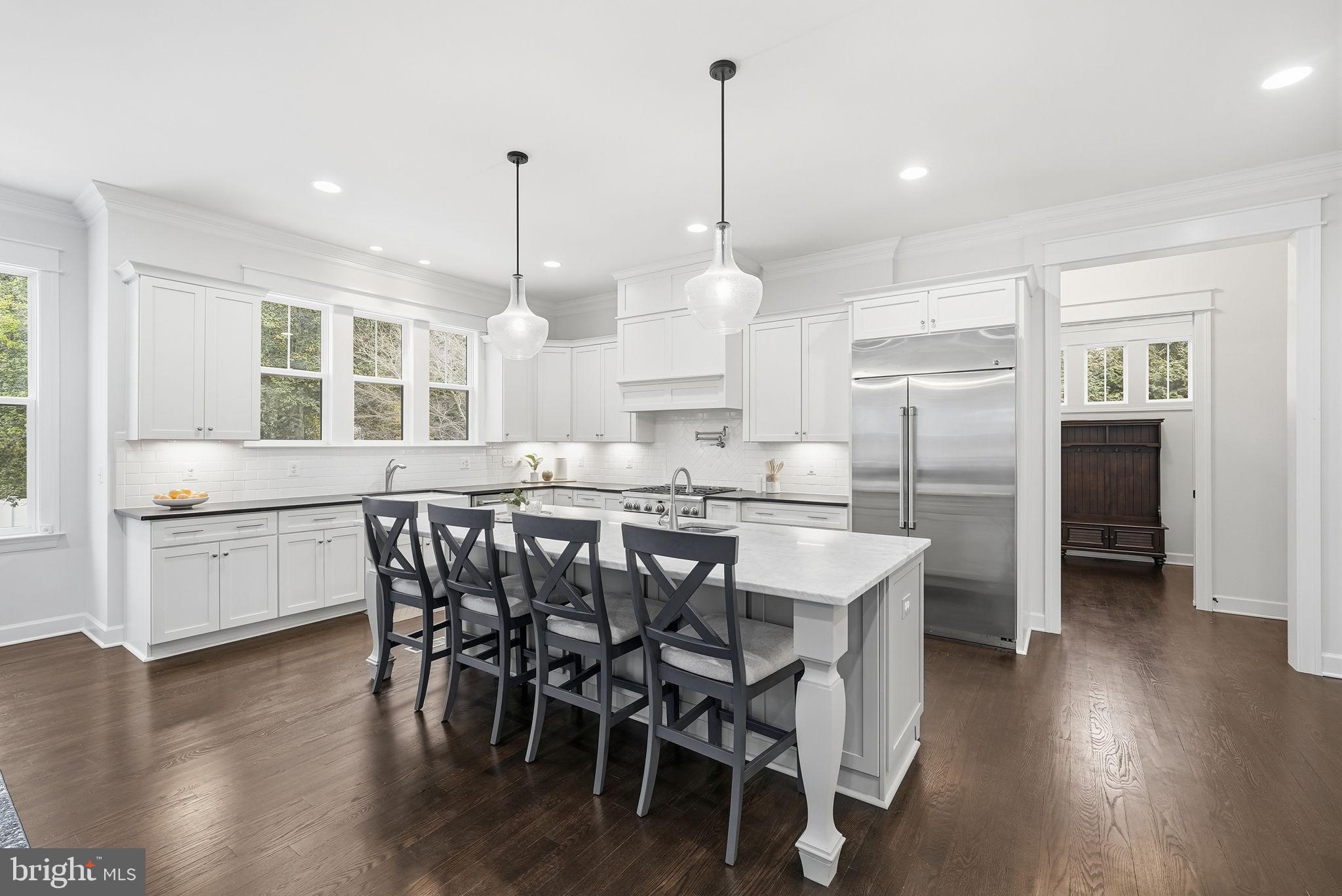 OAKCREST - Residential