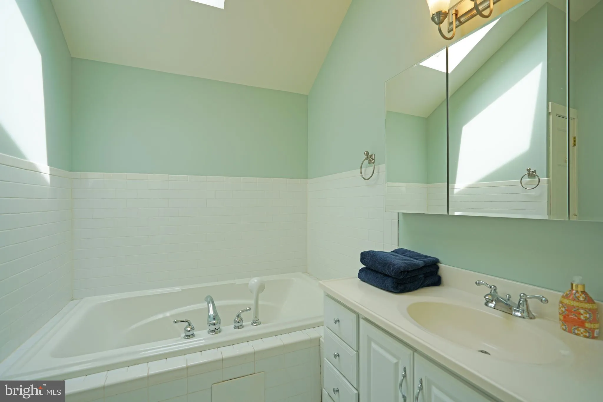 Lewes, Delaware 19958, United States, 4 Bedrooms Bedrooms, ,3 BathroomsBathrooms,Residential,Active,132032