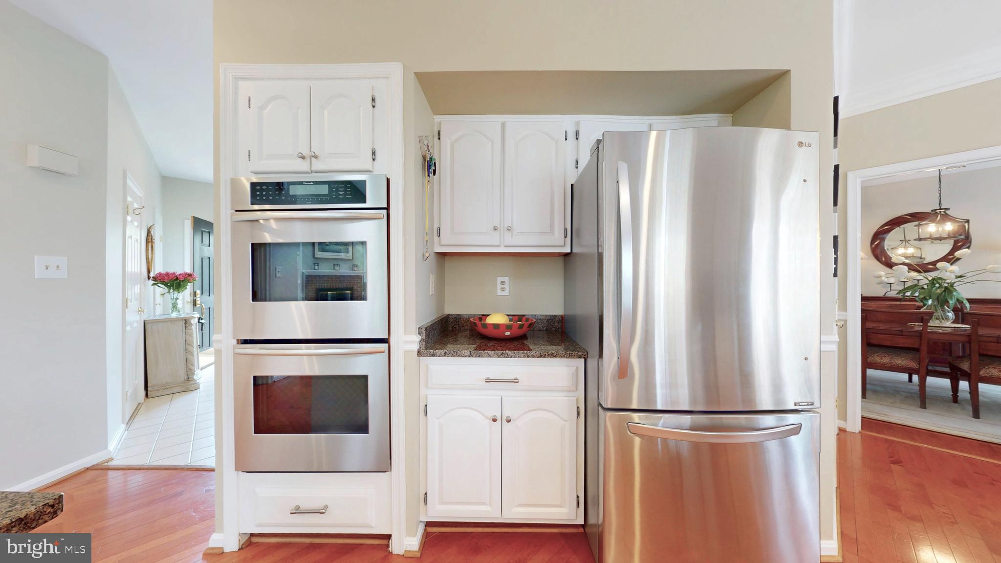 LOWES ISLAND - Residential