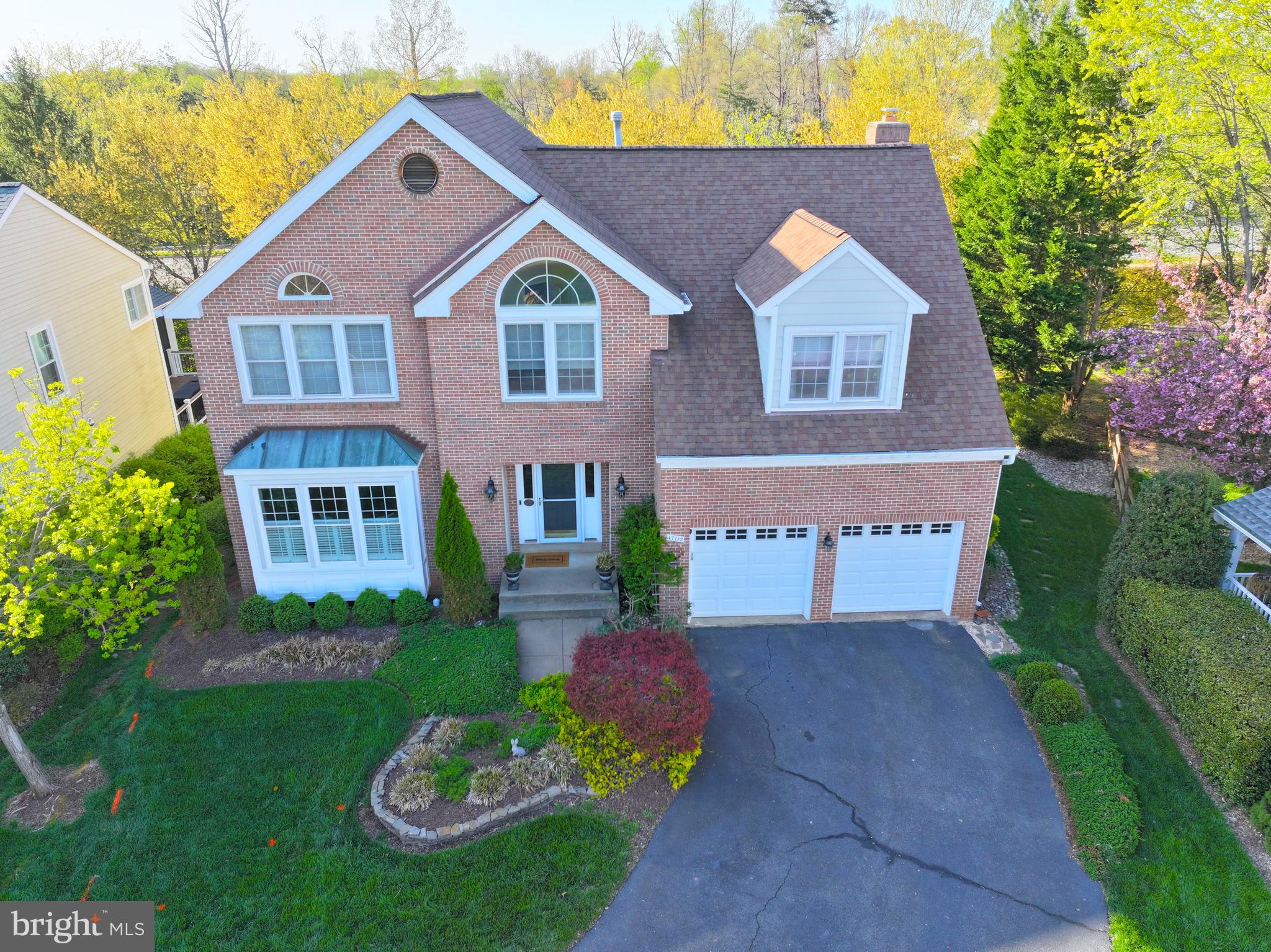 LOWES ISLAND - Residential