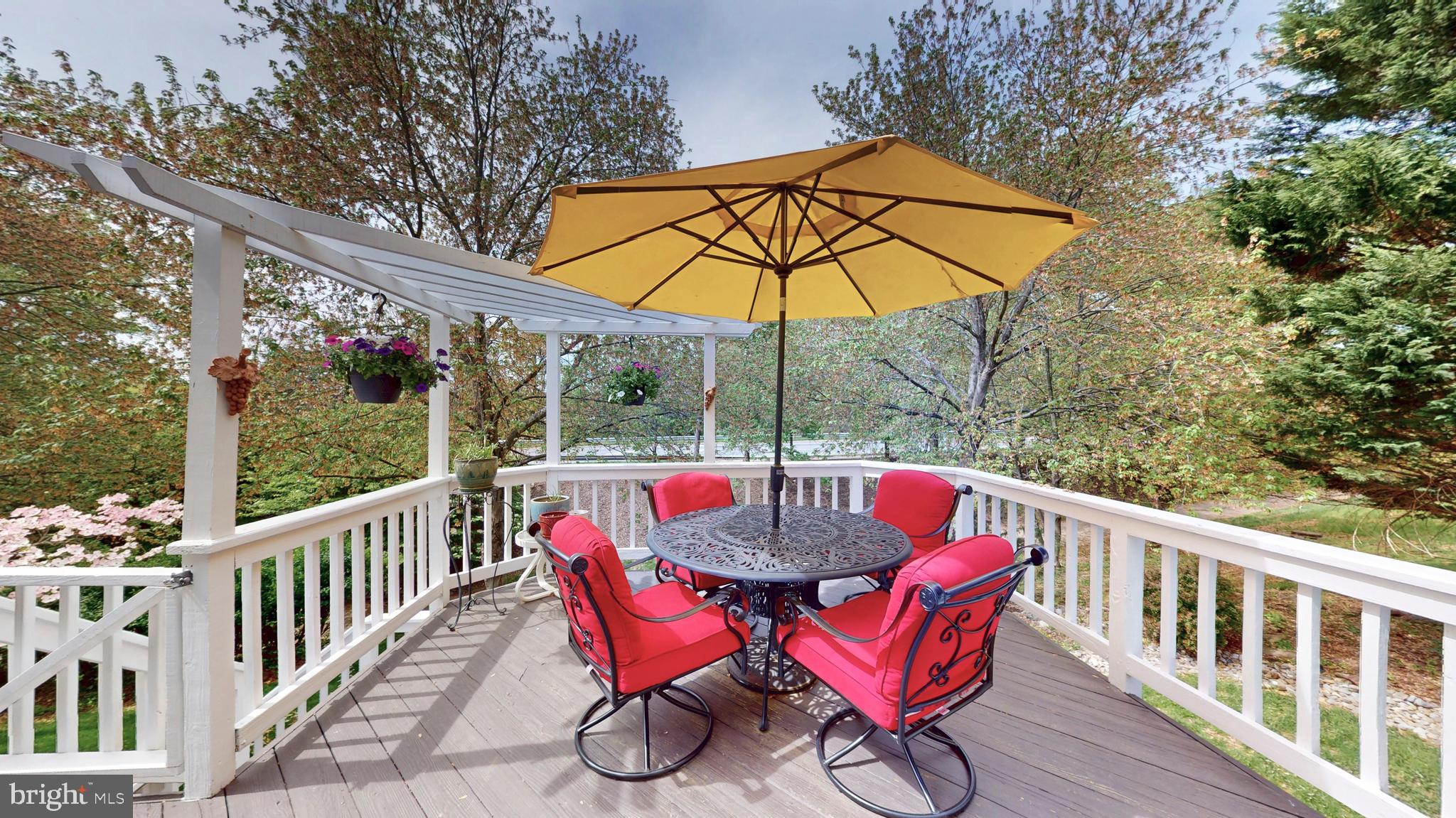 LOWES ISLAND - Residential