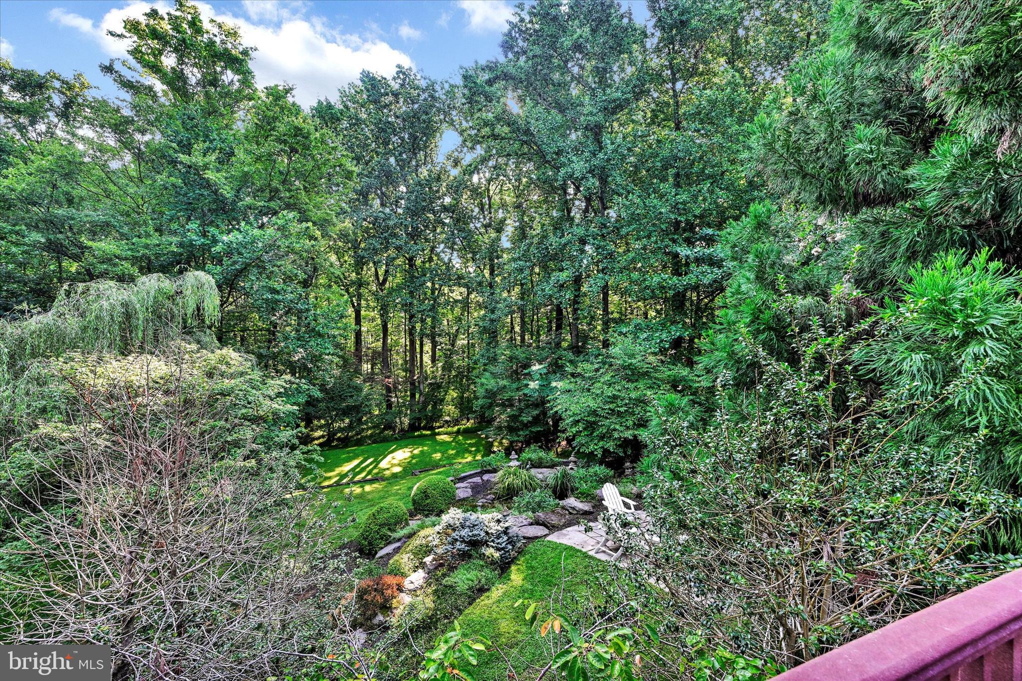 PADONIA WOODS - Residential