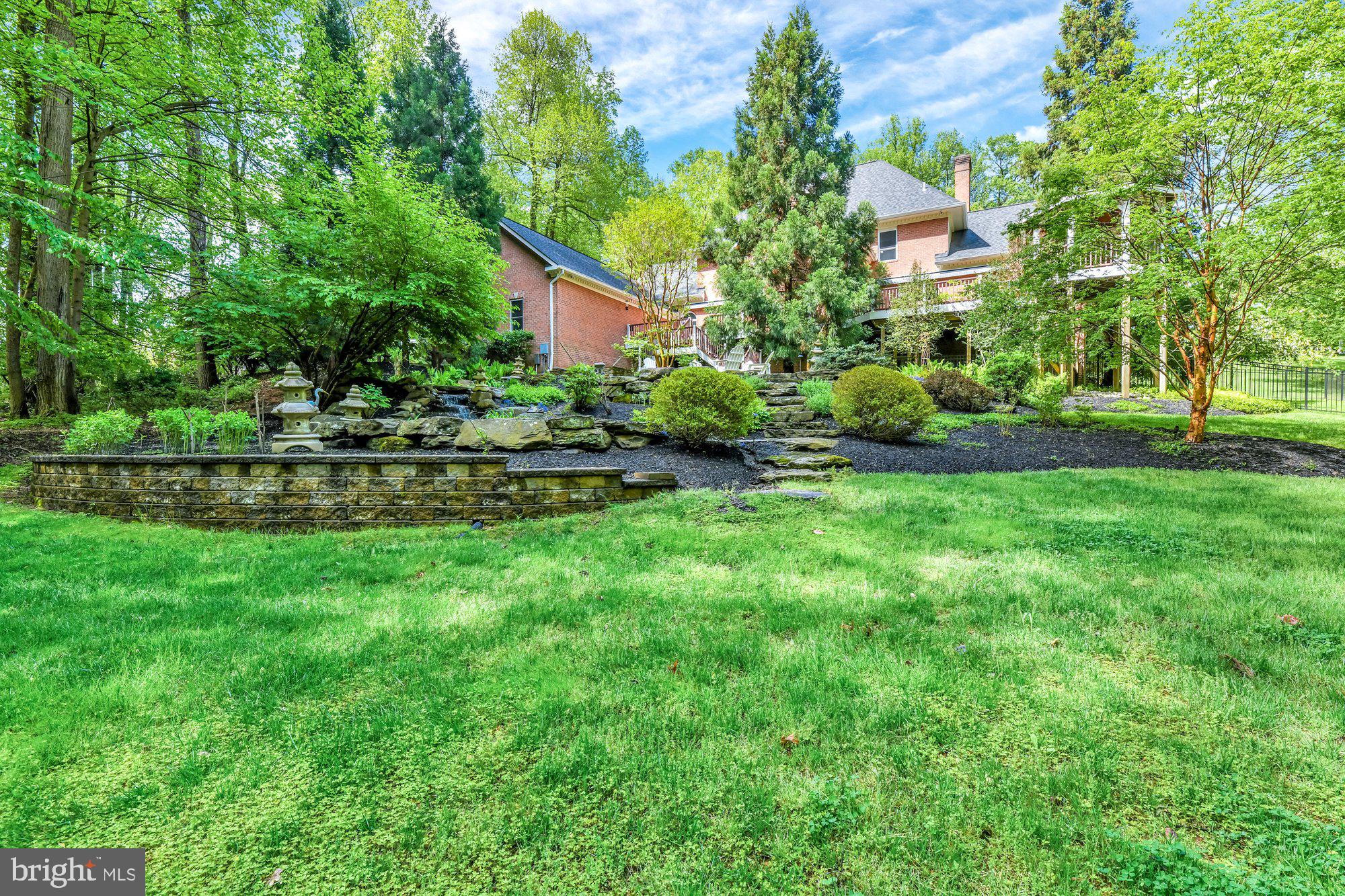 PADONIA WOODS - Residential