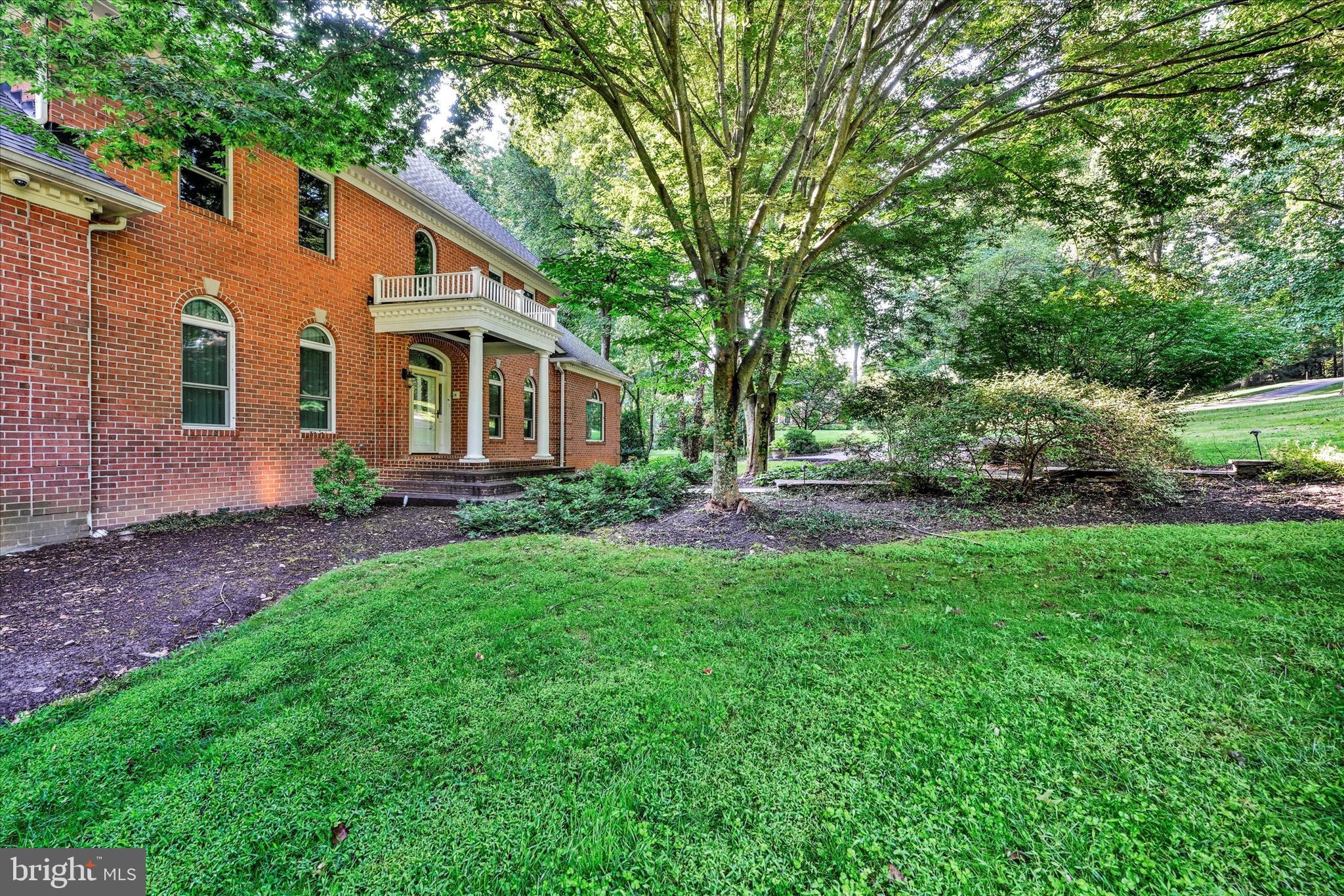 PADONIA WOODS - Residential