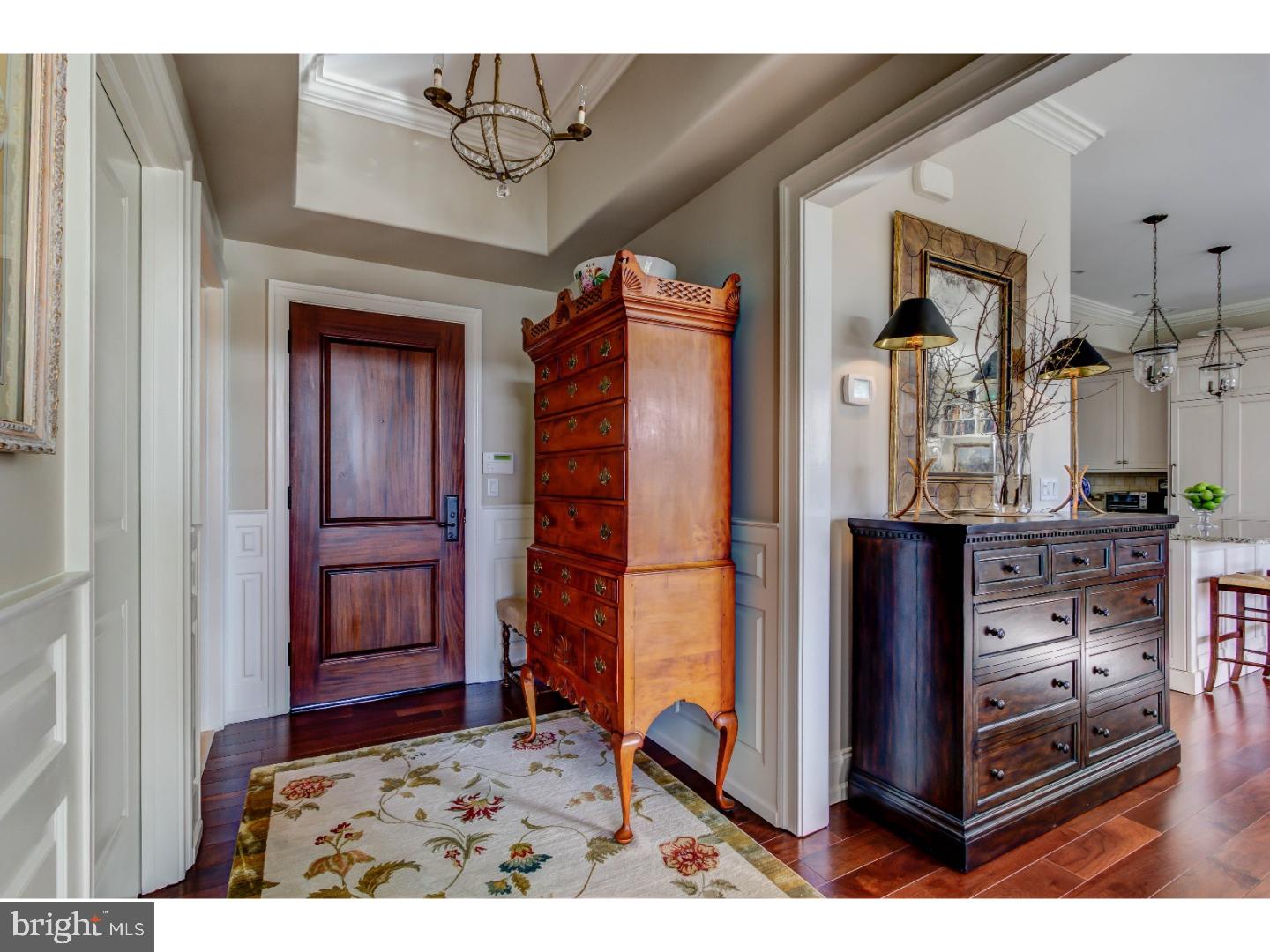 LOUELLA - Residential