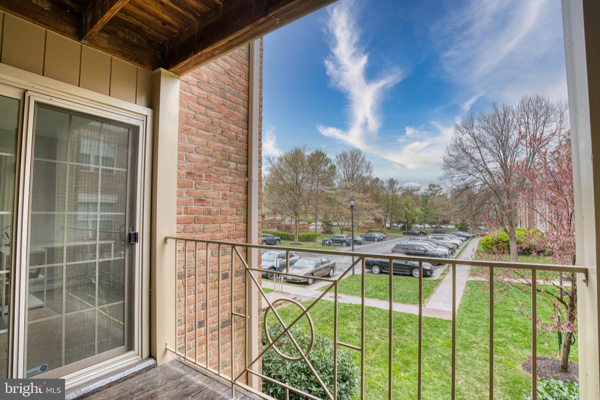 RAINFLOWER/LOVETON - Residential