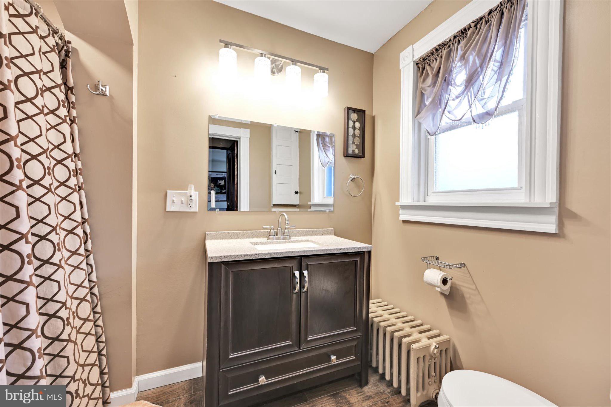 RINGTOWN - Residential