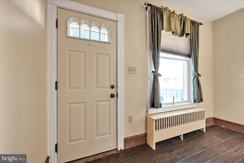 Photo of 268 W Main Street W, RINGTOWN, PA 17967 (MLS # PASK2024918)