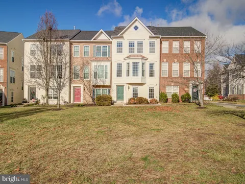 20976 Kittanning Lane, Ashburn, VA MLS: VALO2091108