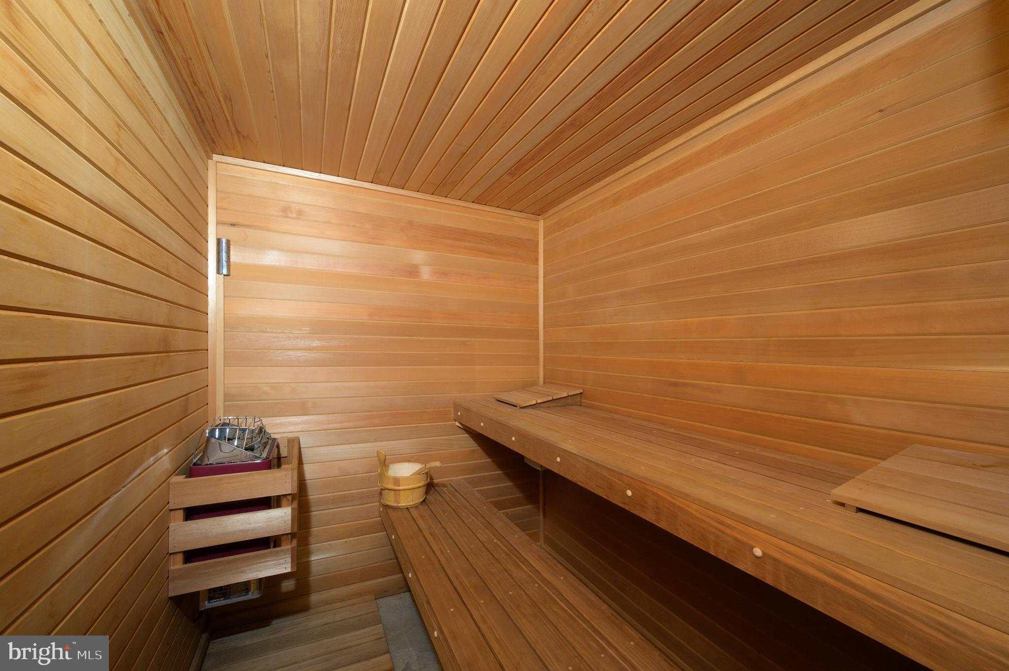 GLEN ECHO HEIGHTS - Residential