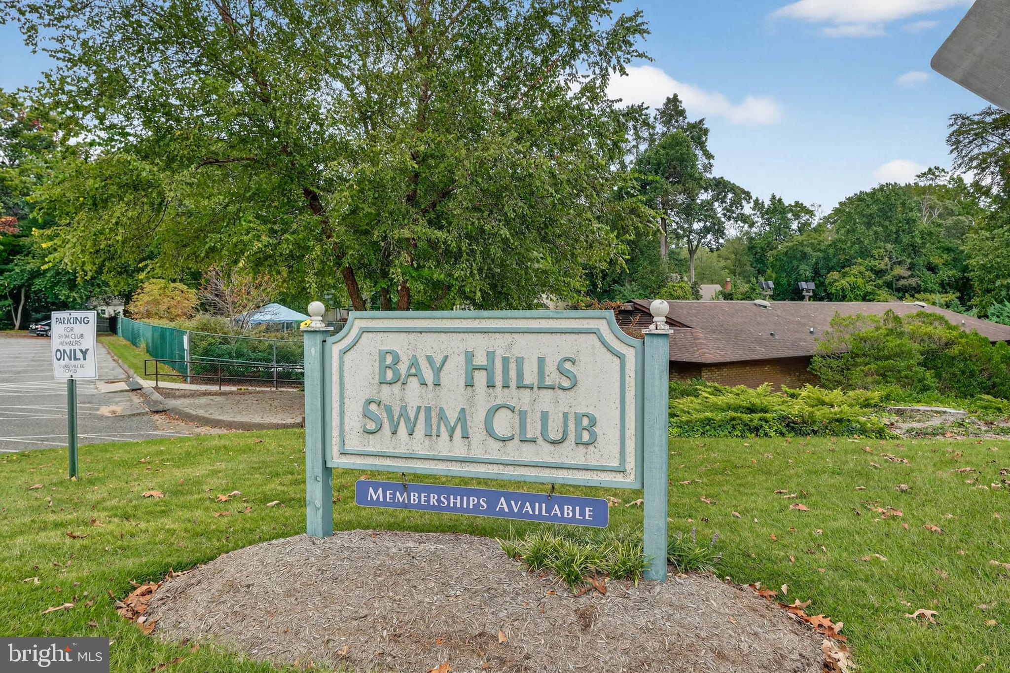 THE BLUFFS AT DEEP CREEK - Residential