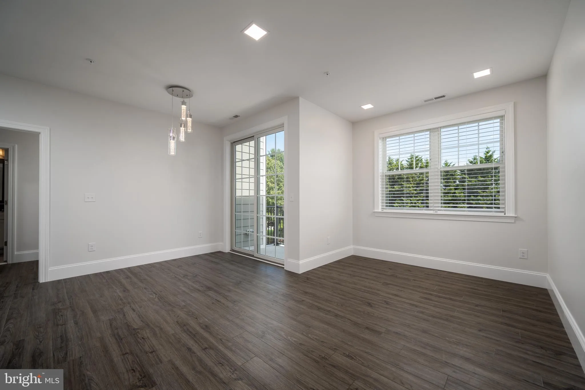 Rehoboth Beach, Delaware 19971, United States, 2 Bedrooms Bedrooms, ,2 BathroomsBathrooms,Residential,Active,51933