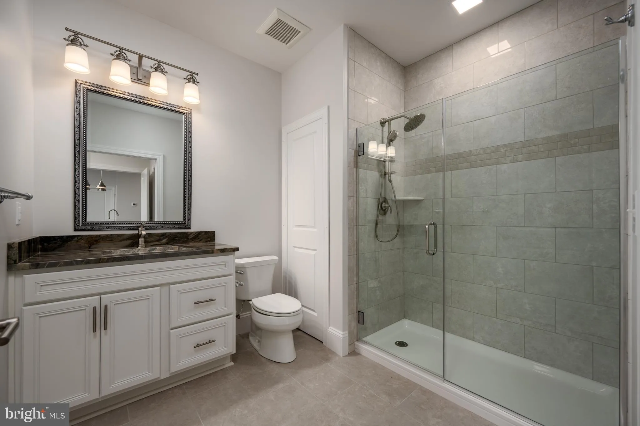 Rehoboth Beach, Delaware 19971, United States, 2 Bedrooms Bedrooms, ,2 BathroomsBathrooms,Residential,Active,51933