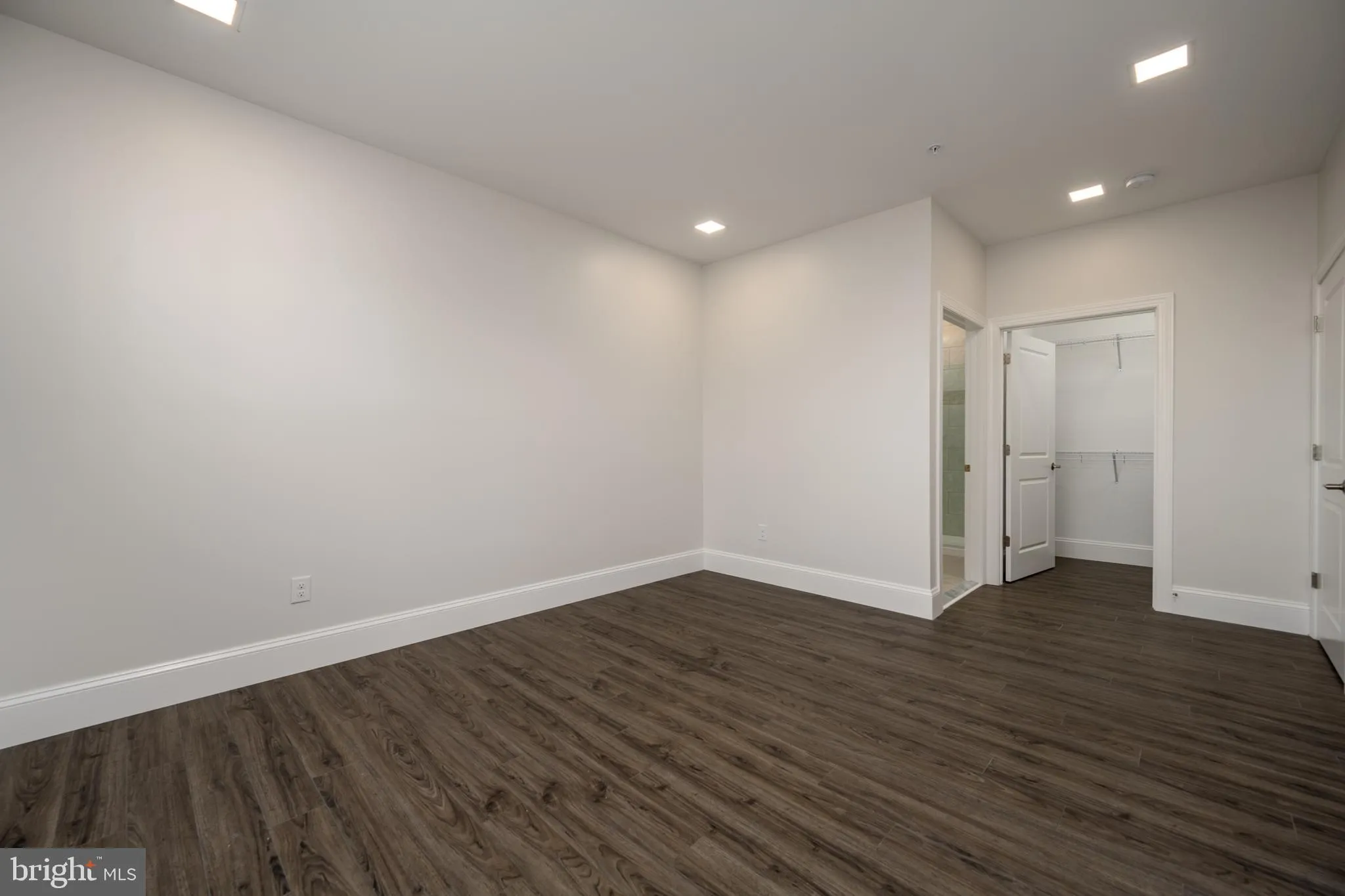 Rehoboth Beach, Delaware 19971, United States, 2 Bedrooms Bedrooms, ,2 BathroomsBathrooms,Residential,Active,51933