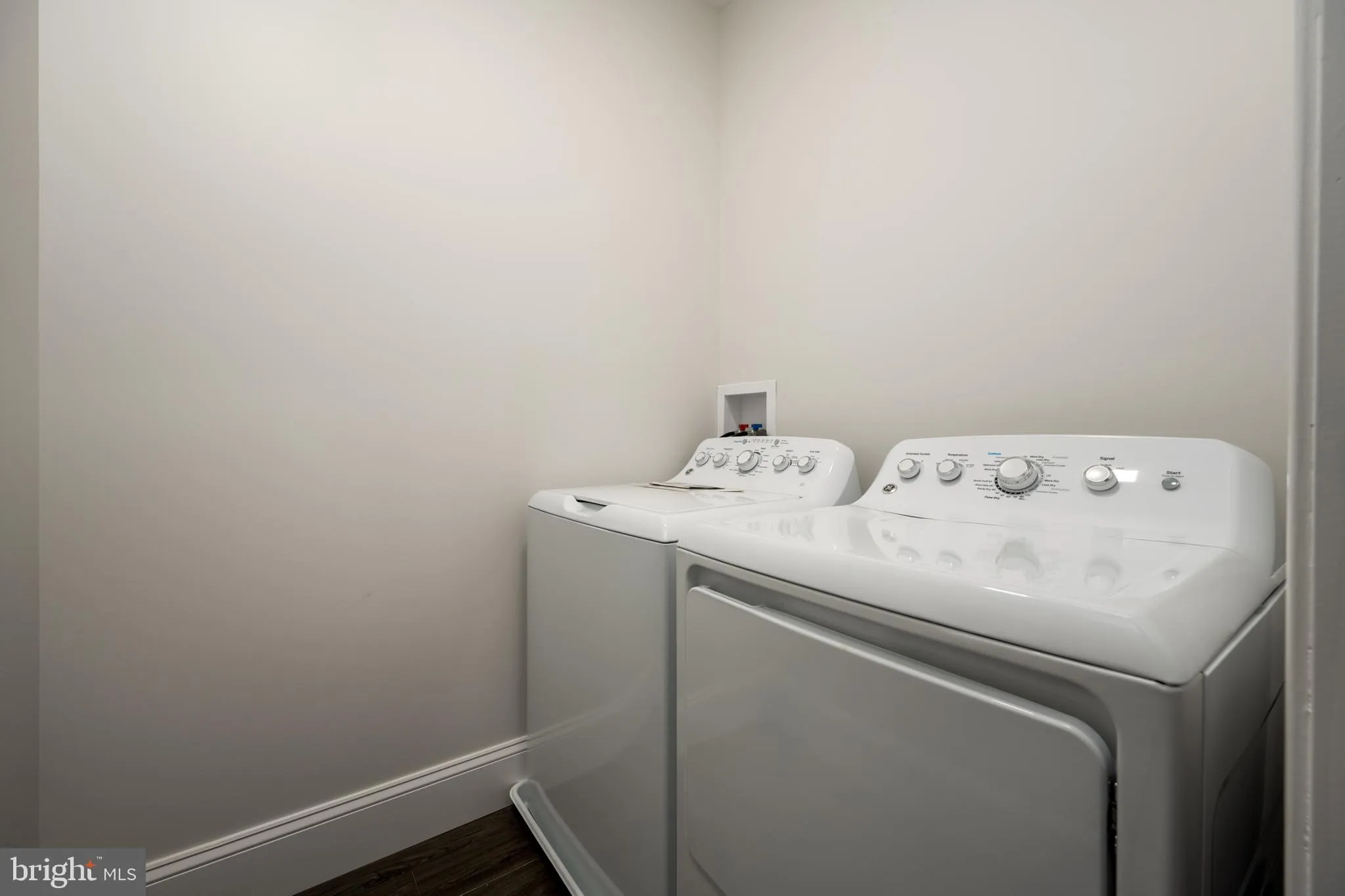 Rehoboth Beach, Delaware 19971, United States, 2 Bedrooms Bedrooms, ,2 BathroomsBathrooms,Residential,Active,51933