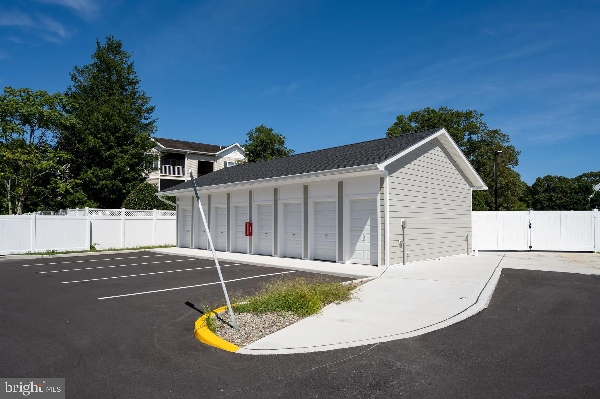 Rehoboth Beach, Delaware 19971, United States, 2 Bedrooms Bedrooms, ,2 BathroomsBathrooms,Residential,Active,51933