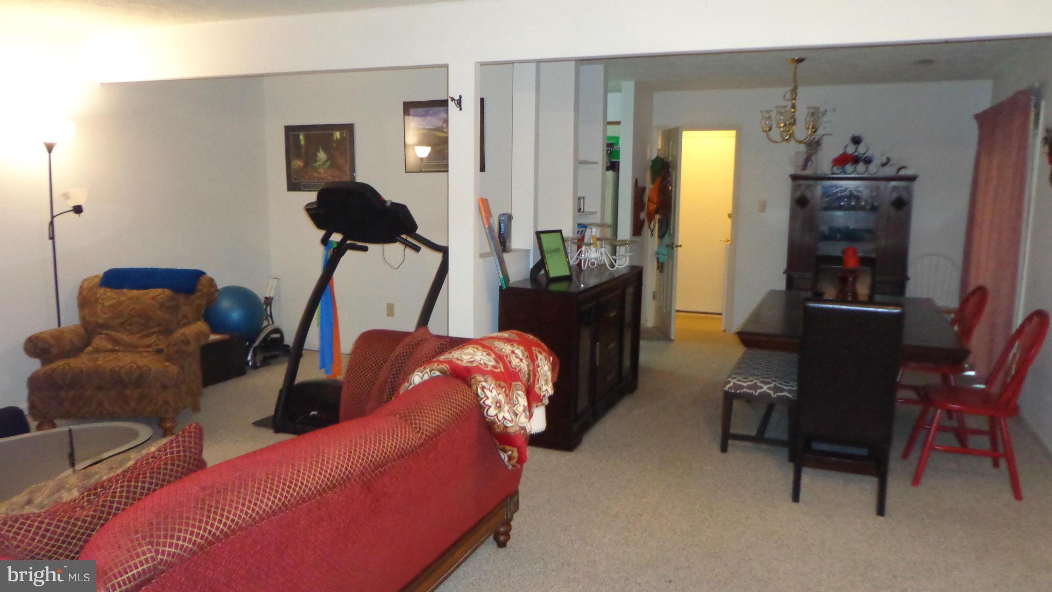 LAFAYETTE RIDGE - Residential