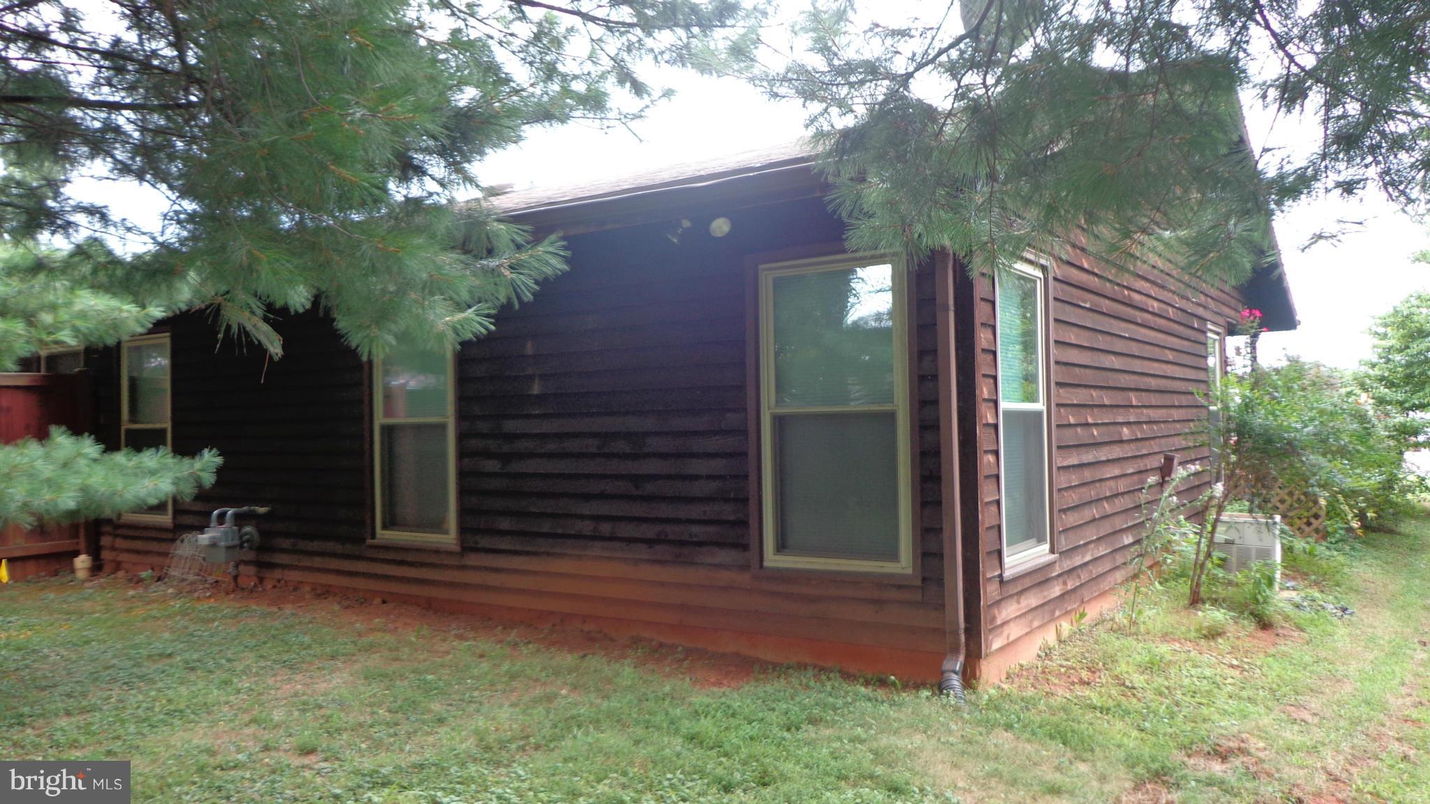 LAFAYETTE RIDGE - Residential