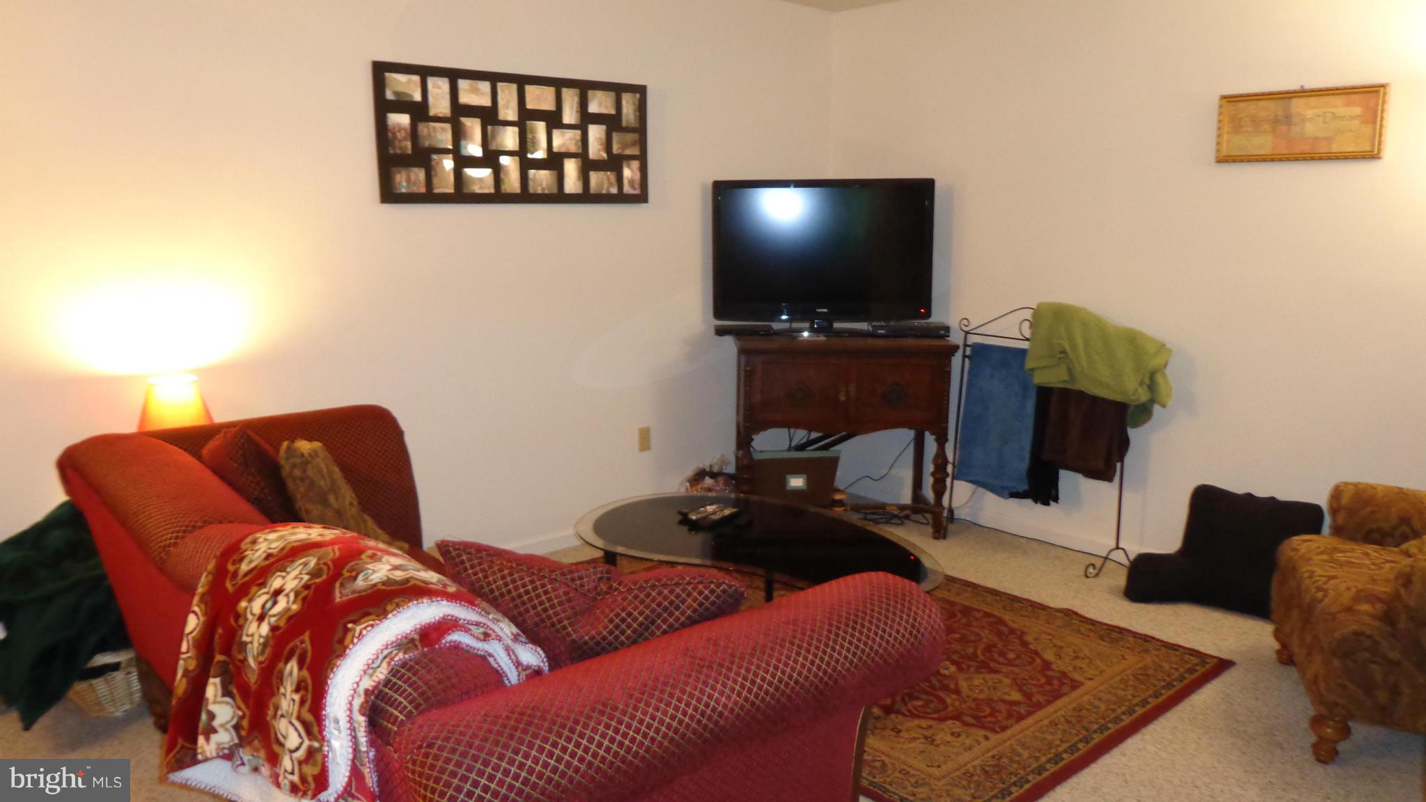 LAFAYETTE RIDGE - Residential