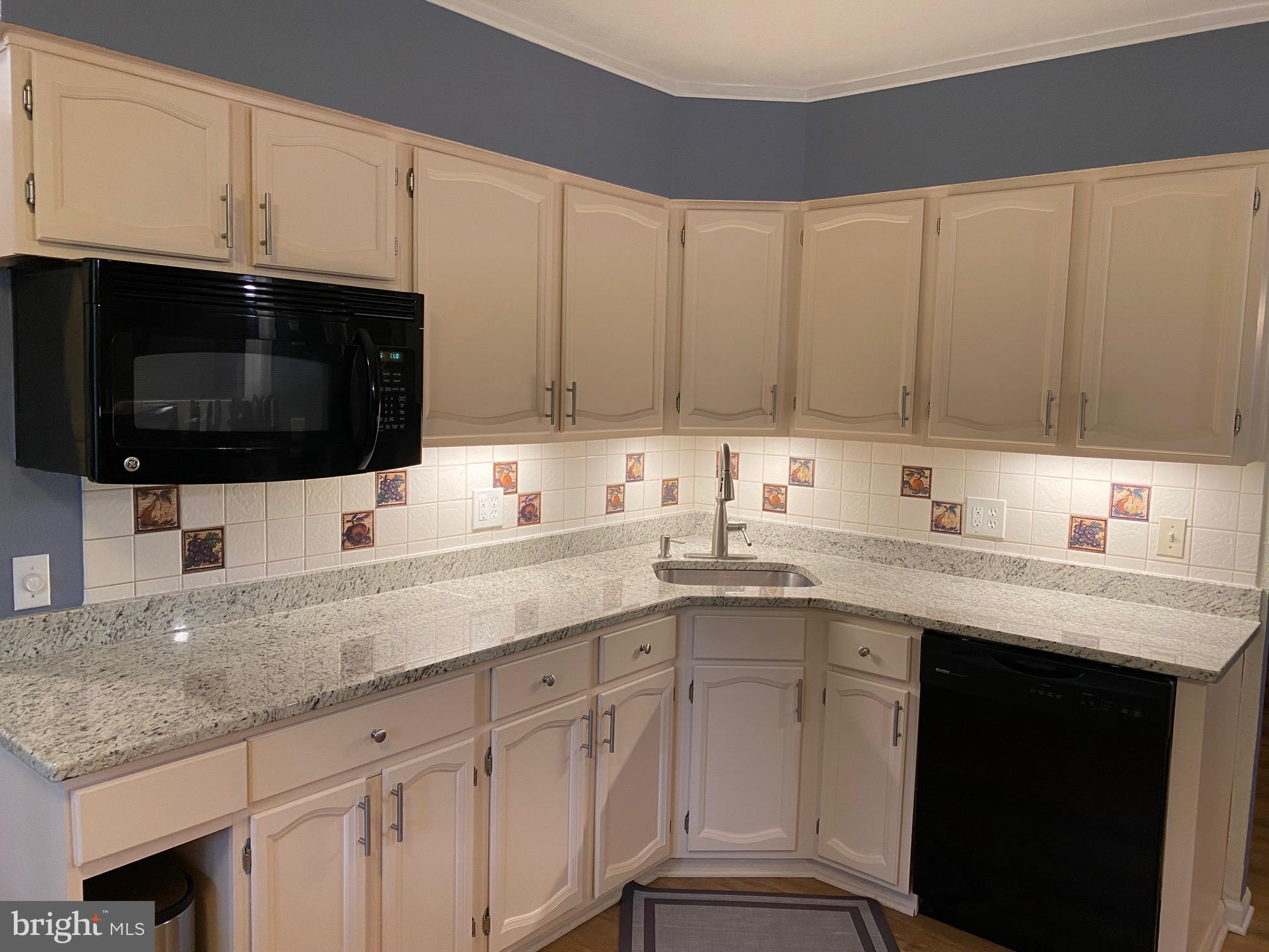 LAKE HOLIDAY ESTATES - Residential