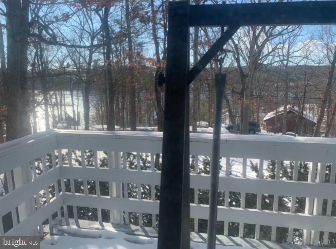 LAKE HOLIDAY ESTATES - Residential