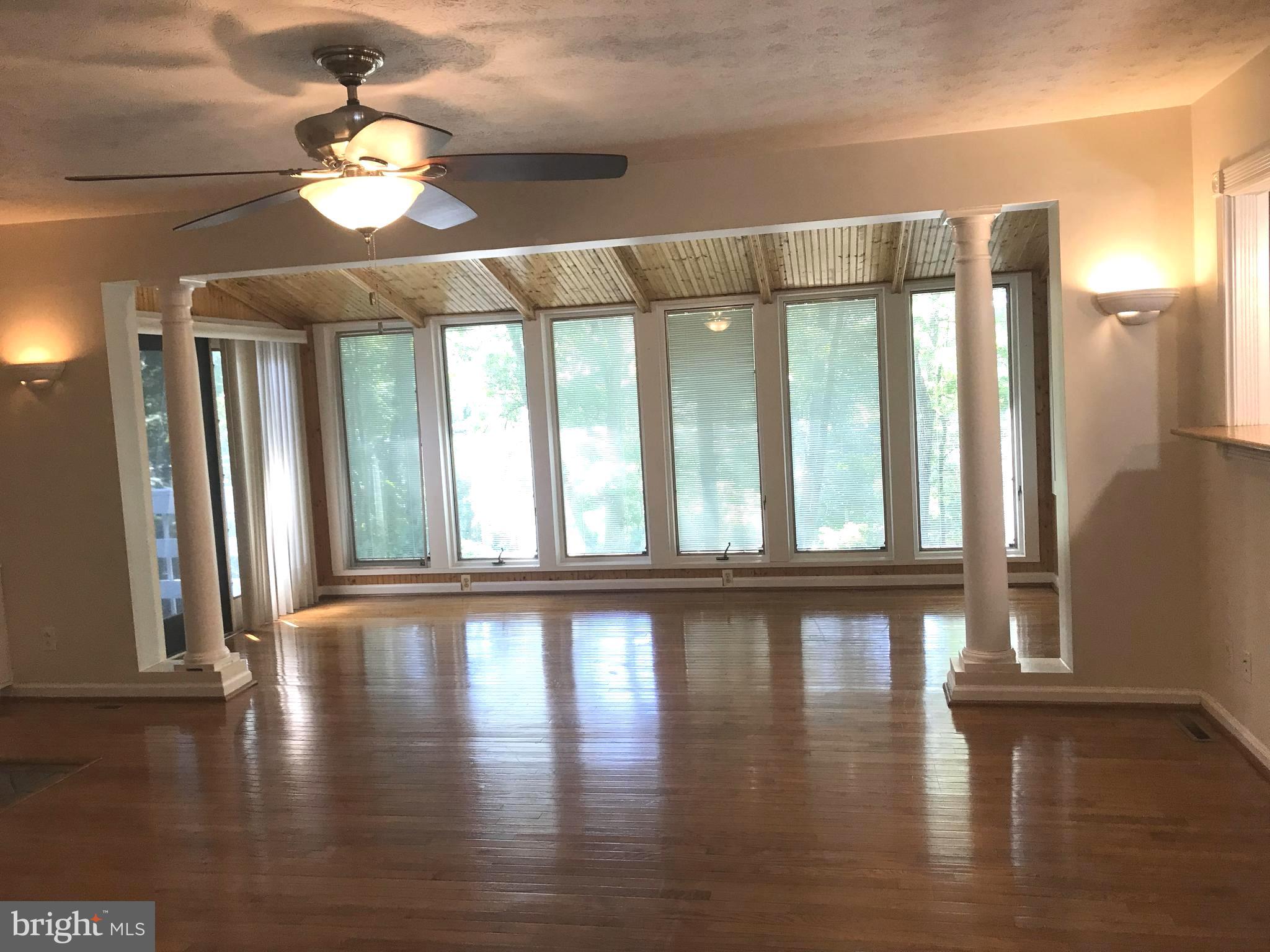 LAKE HOLIDAY ESTATES - Residential