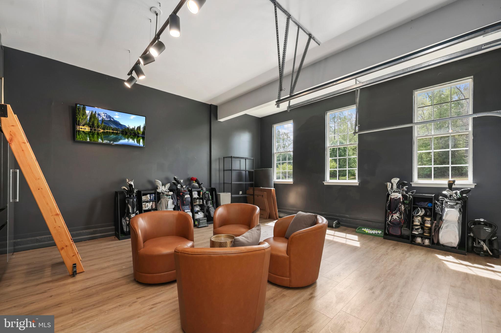 STUARTS CROSSING - Residential