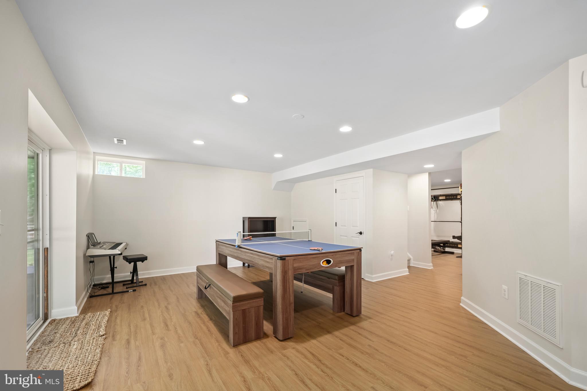 STUARTS CROSSING - Residential