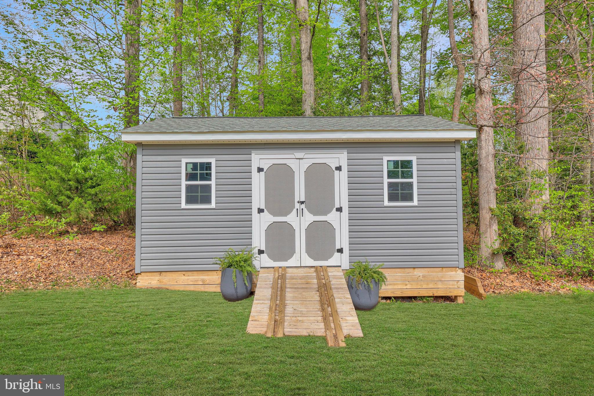 STUARTS CROSSING - Residential